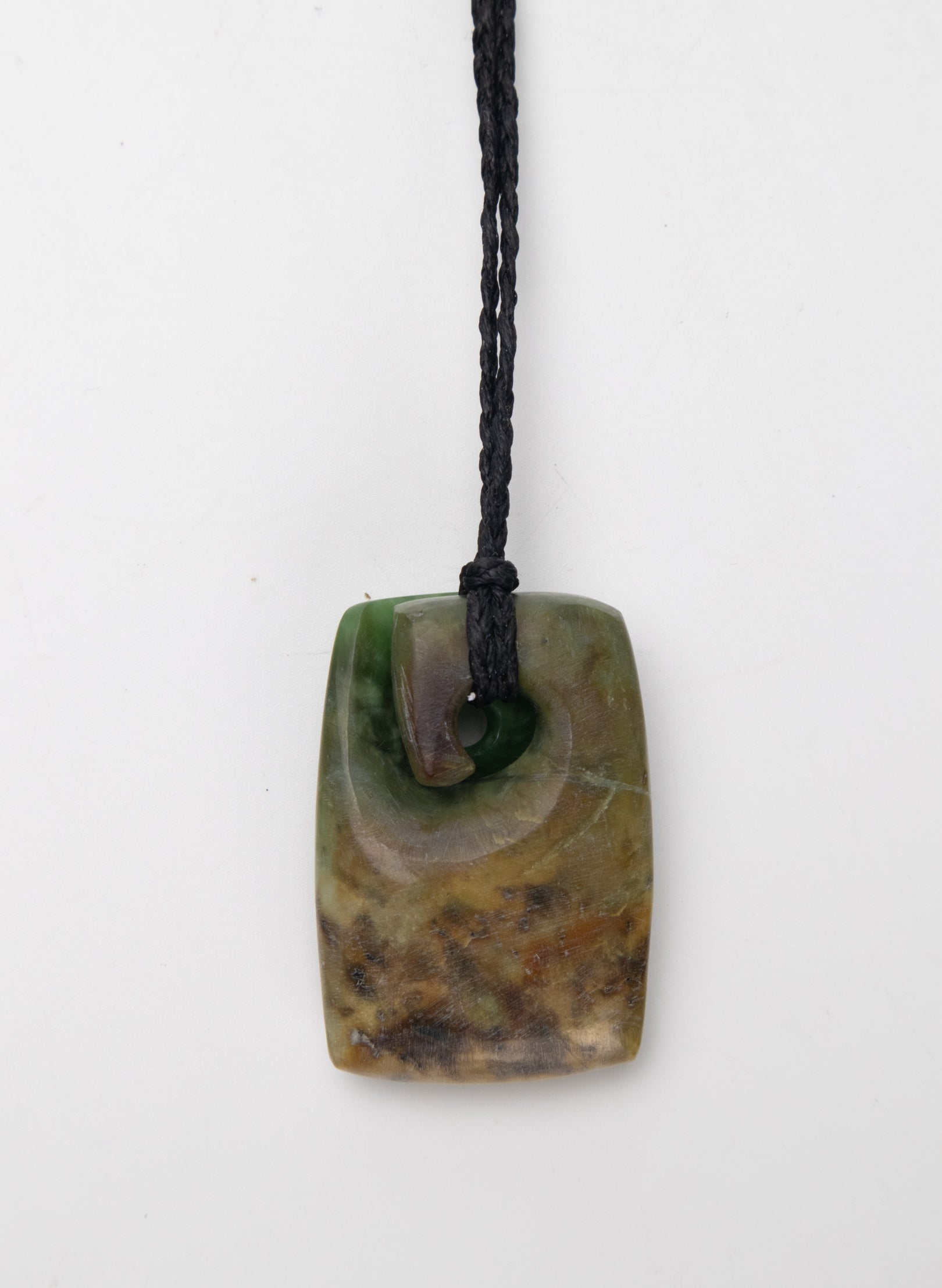 Retangular Koru Pounamu Toki