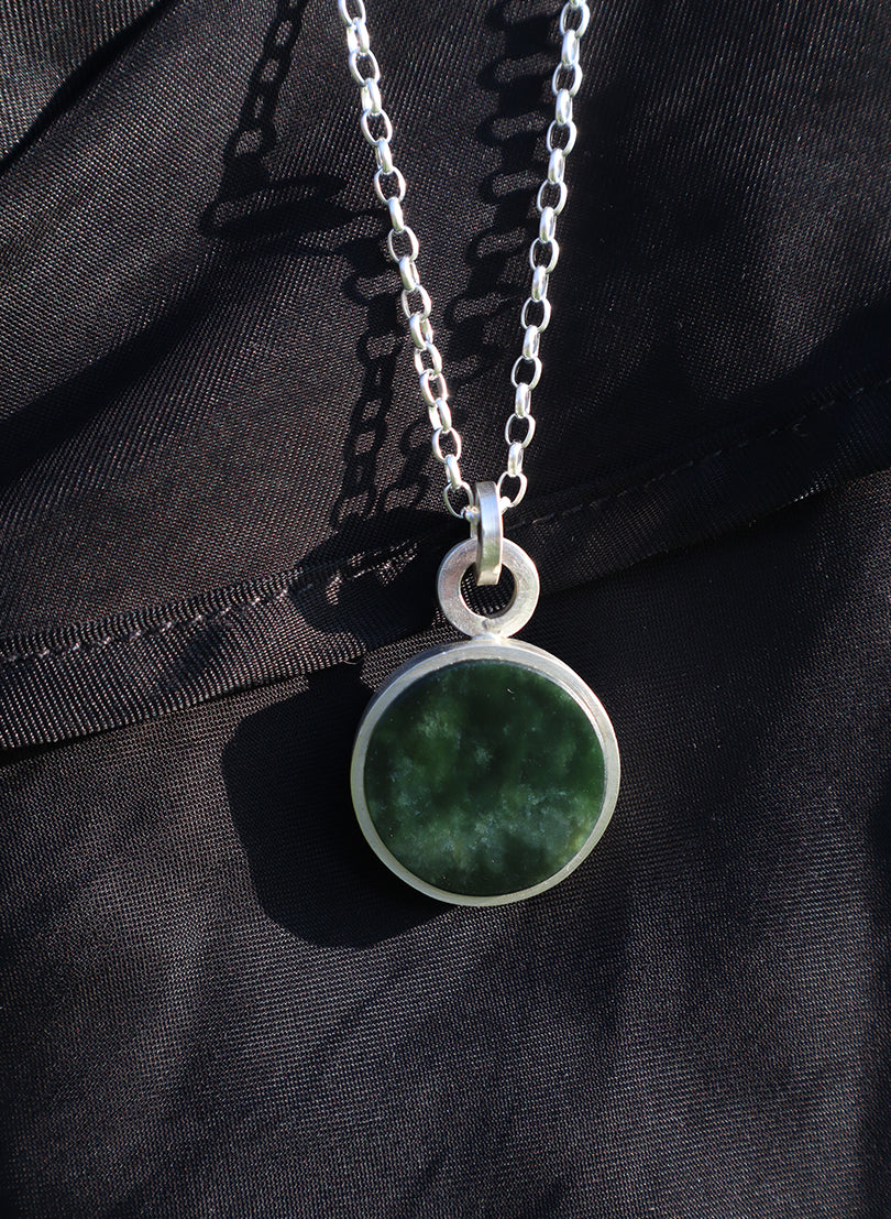 Large Caim Pendant - Pounamu