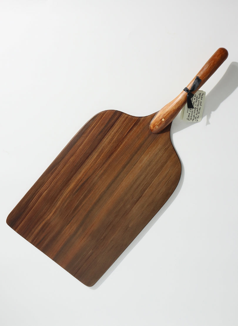 Totara Pizza Serving Board