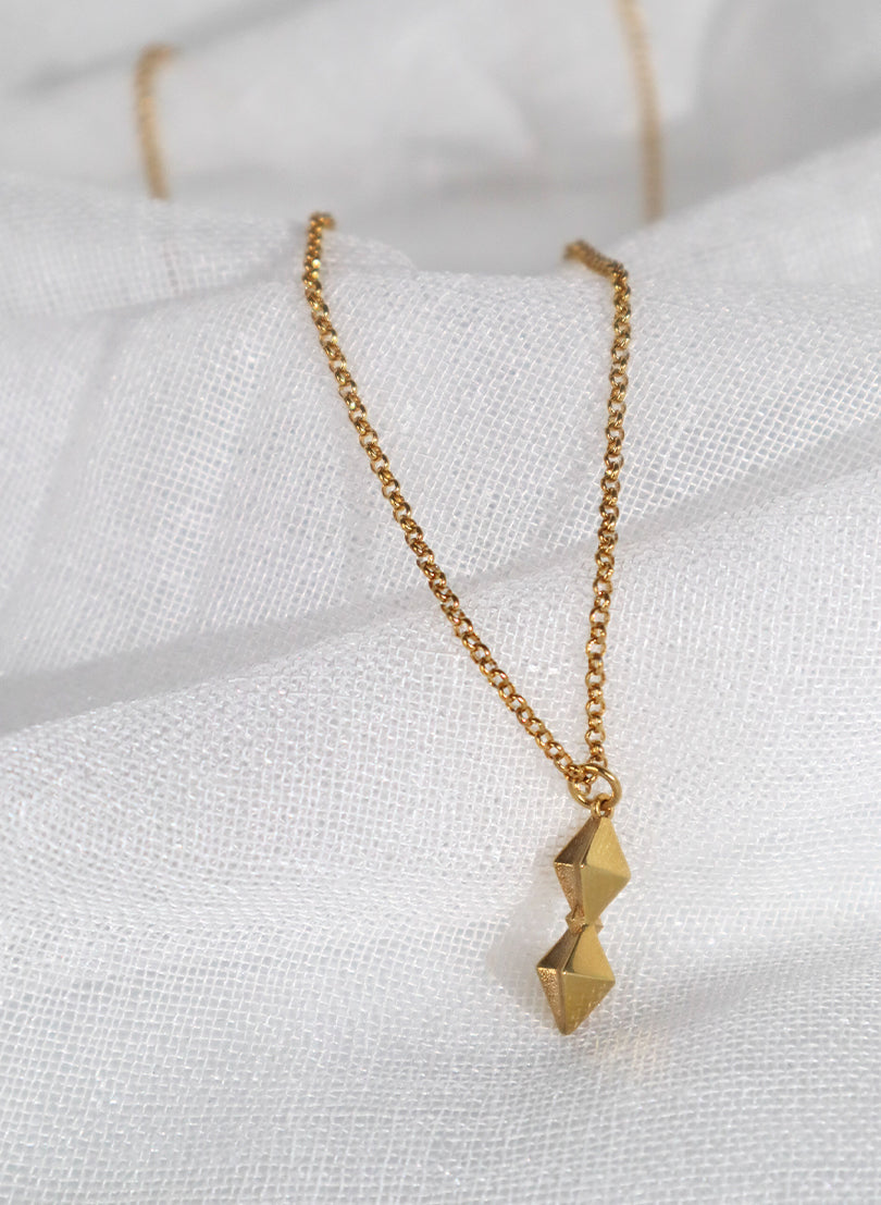 Bow Necklace