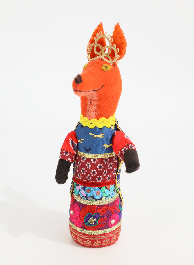 Foxy Queen Esme - 3D Fox