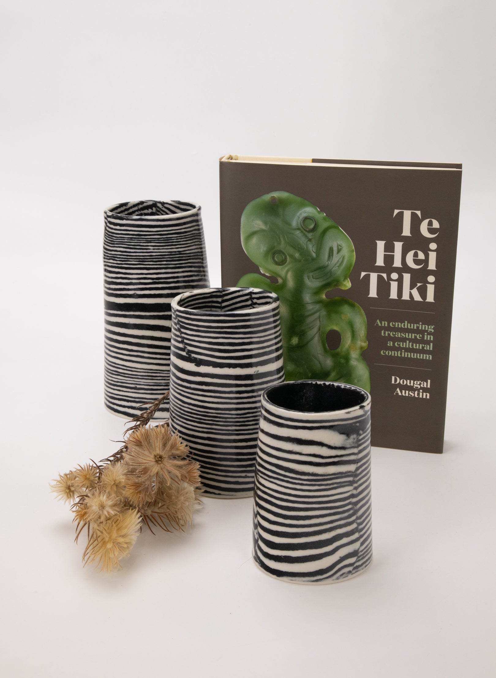 Nerikomi Medium Vase - Black
