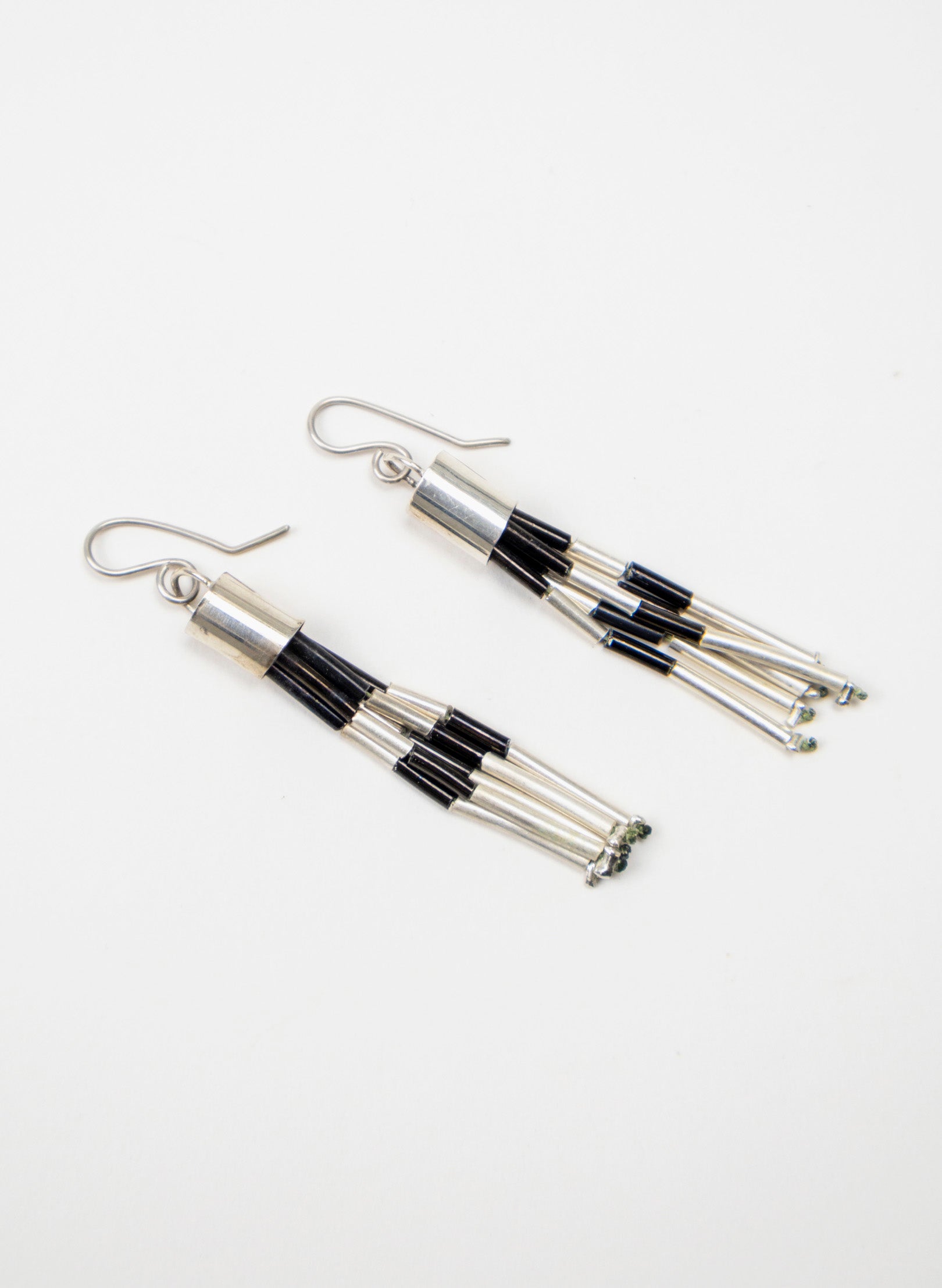 Piupiu Hook Earrings