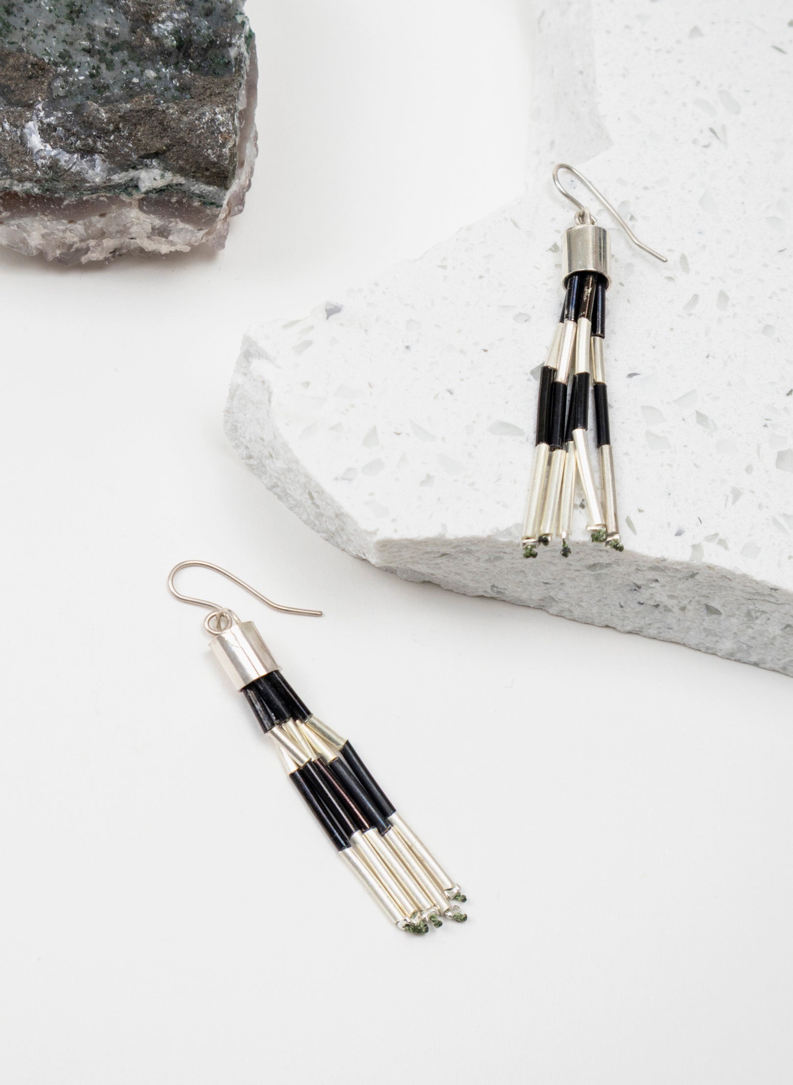 Piupiu Hook Earrings