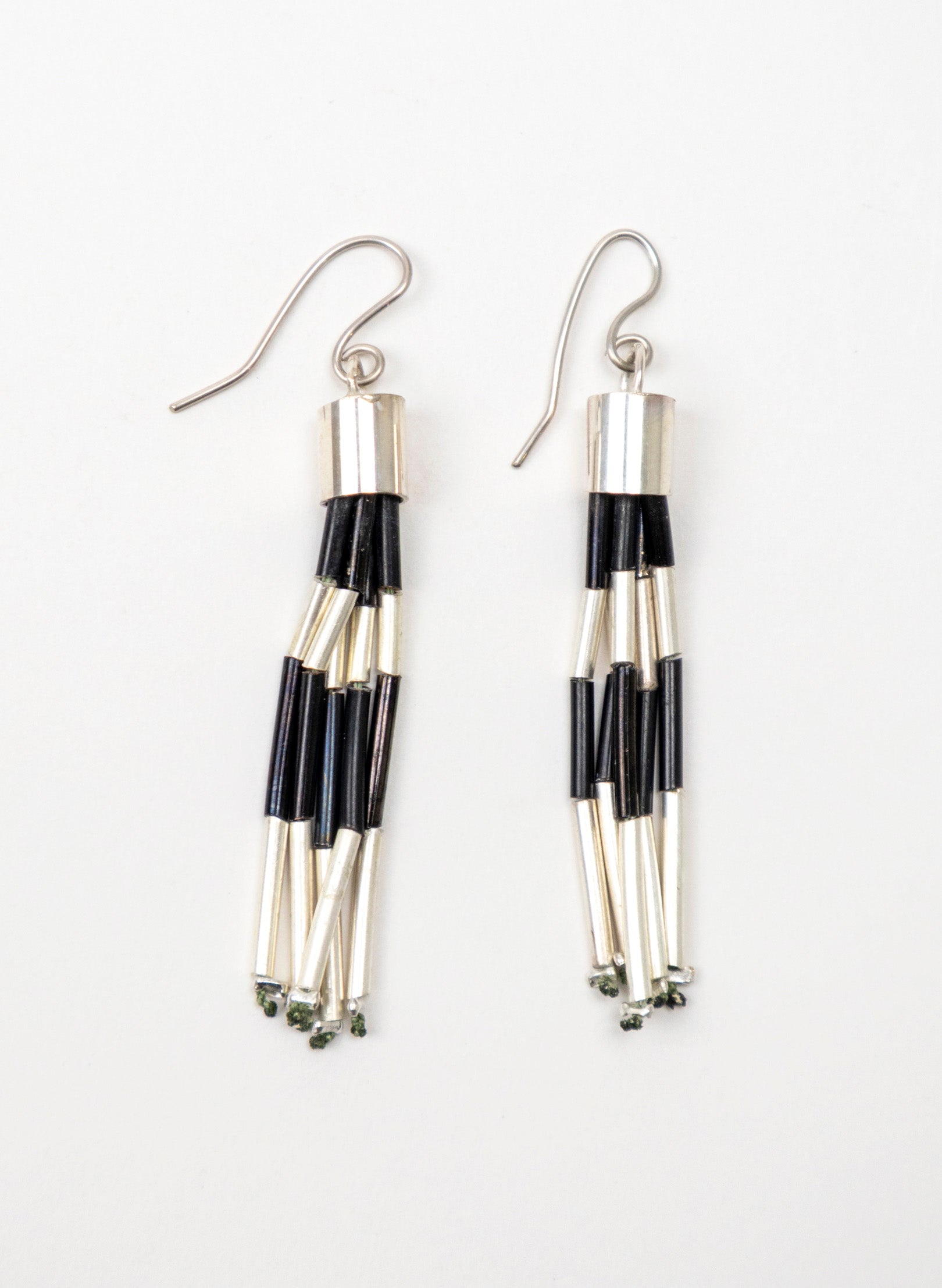 Piupiu Hook Earrings