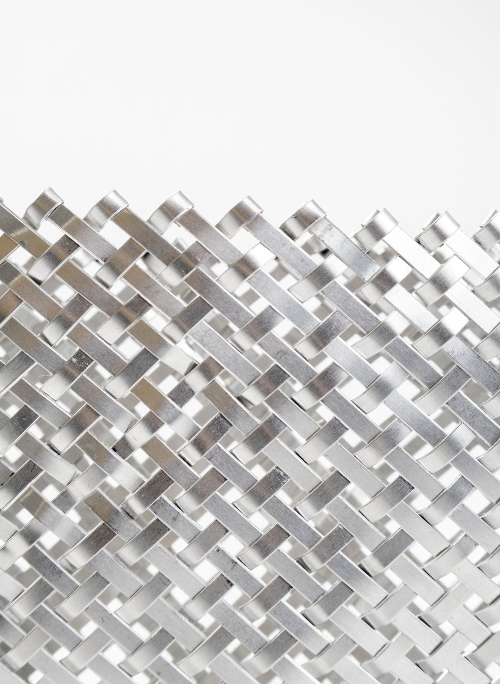 Thin Weave Silver Kete