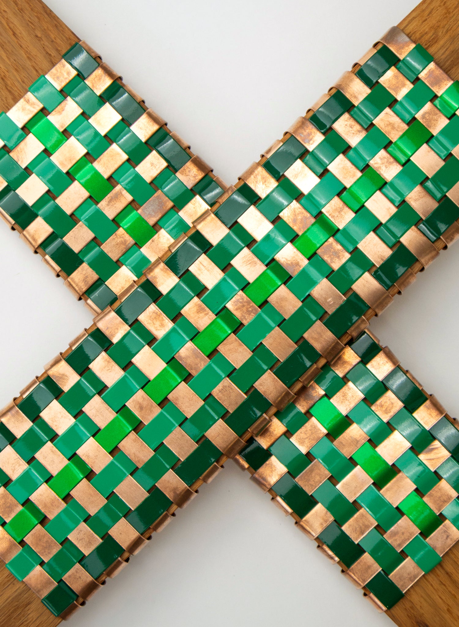 Green and Copper Putiputi