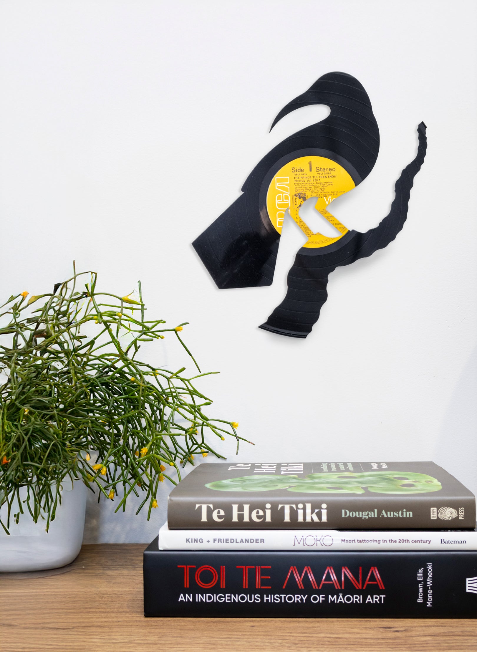 Female Huia | The Prince Tui Teka Show