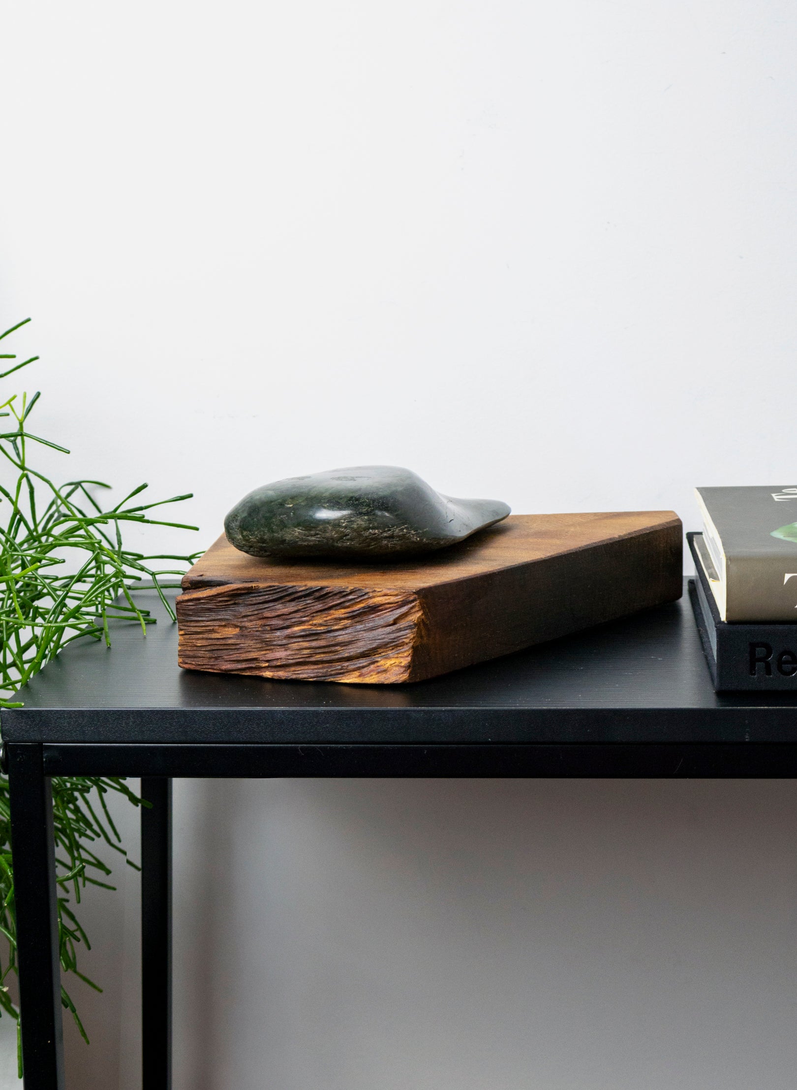 Pounamu Mauri Stone with Base