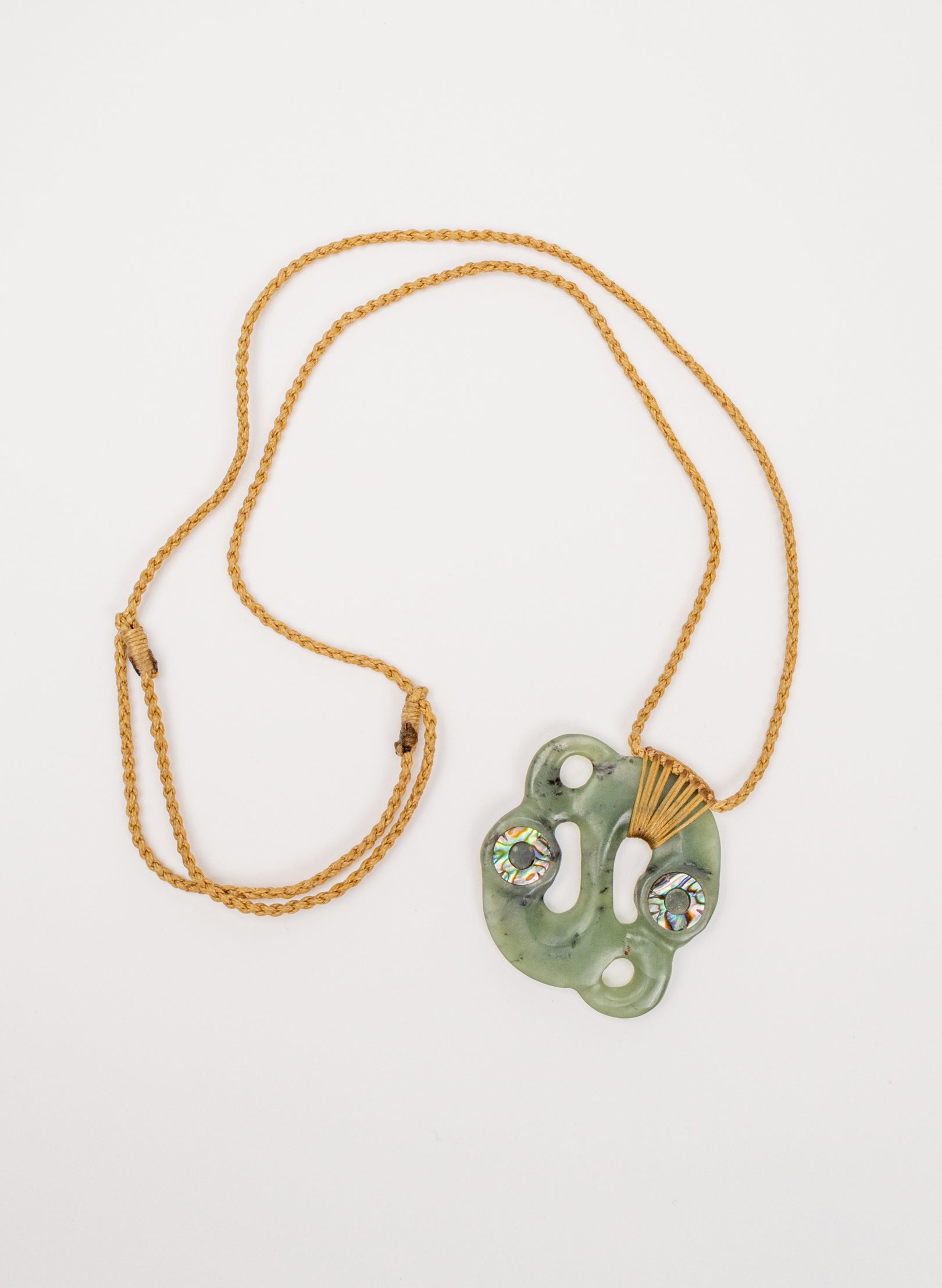 Pounamu Pekapeka Pendant