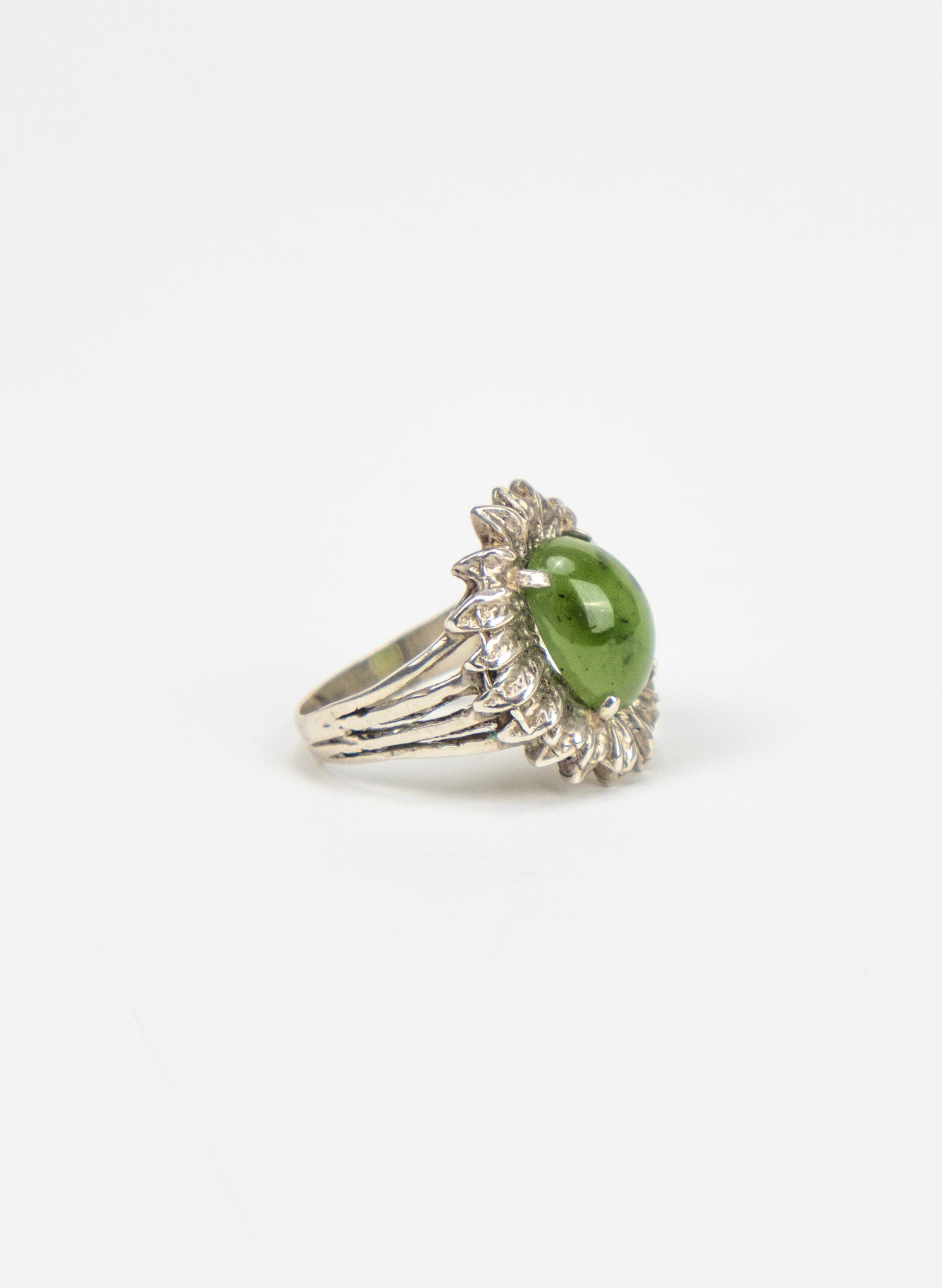Pounamu and Silver Ring
