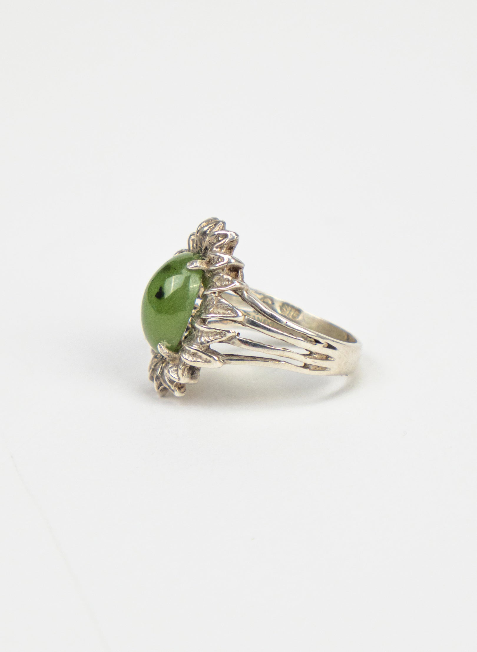 Pounamu and Silver Ring