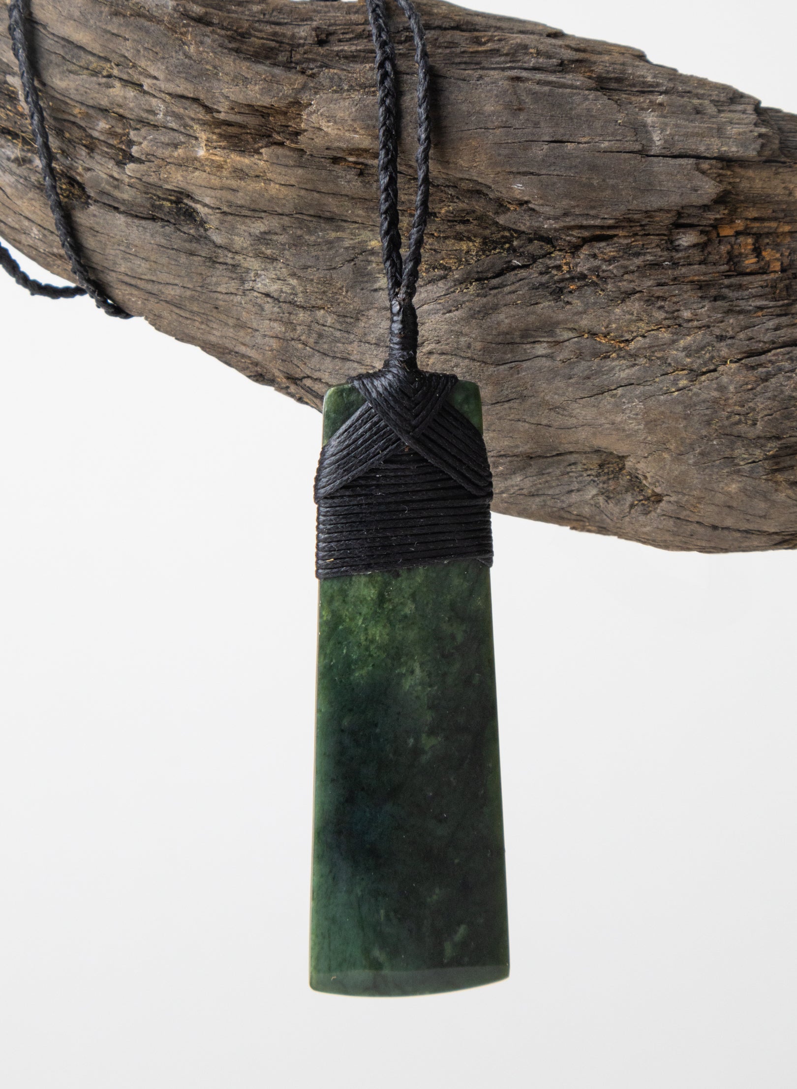 Bound Pounamu Toki