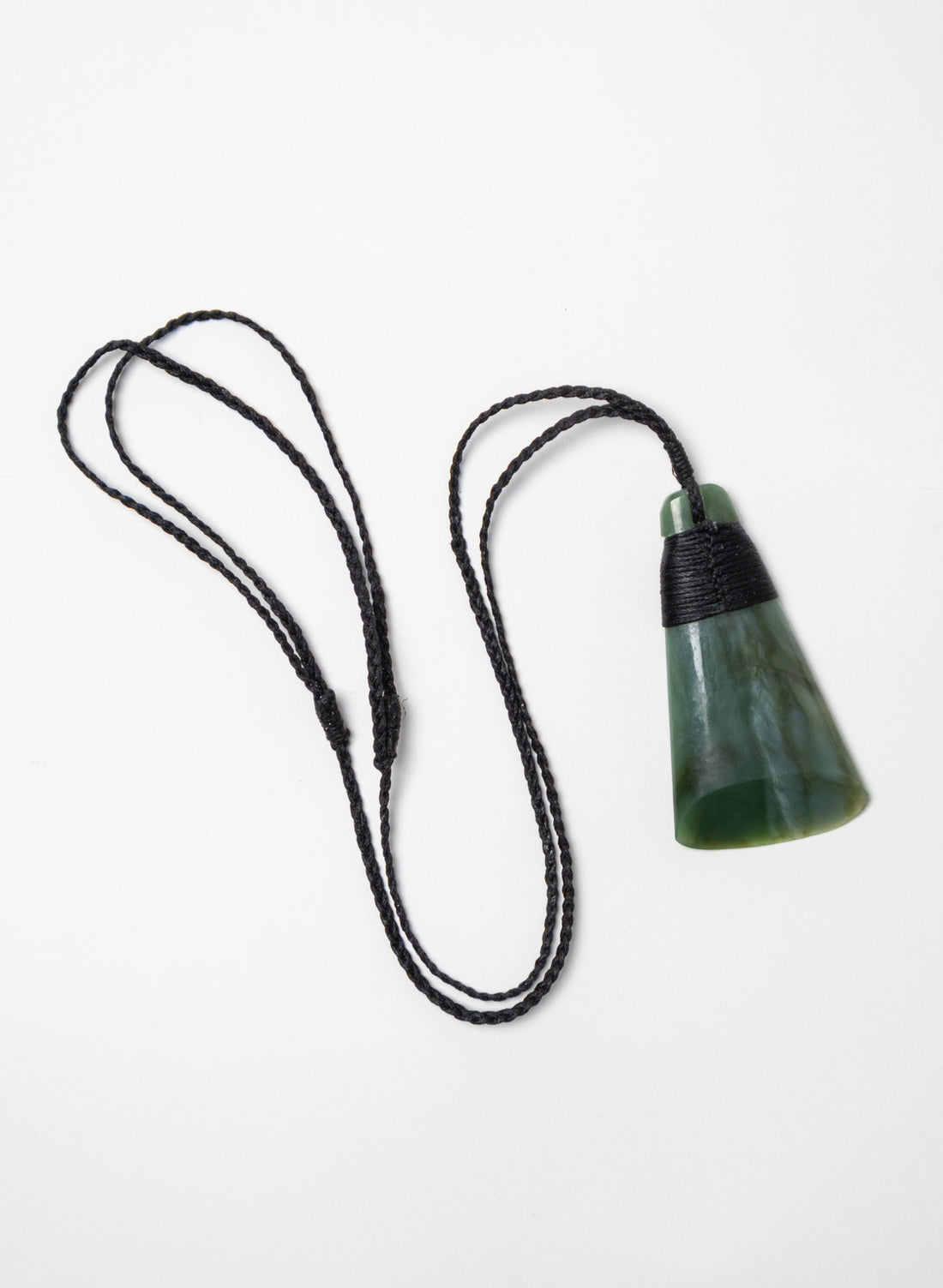 Bound Pounamu Toki