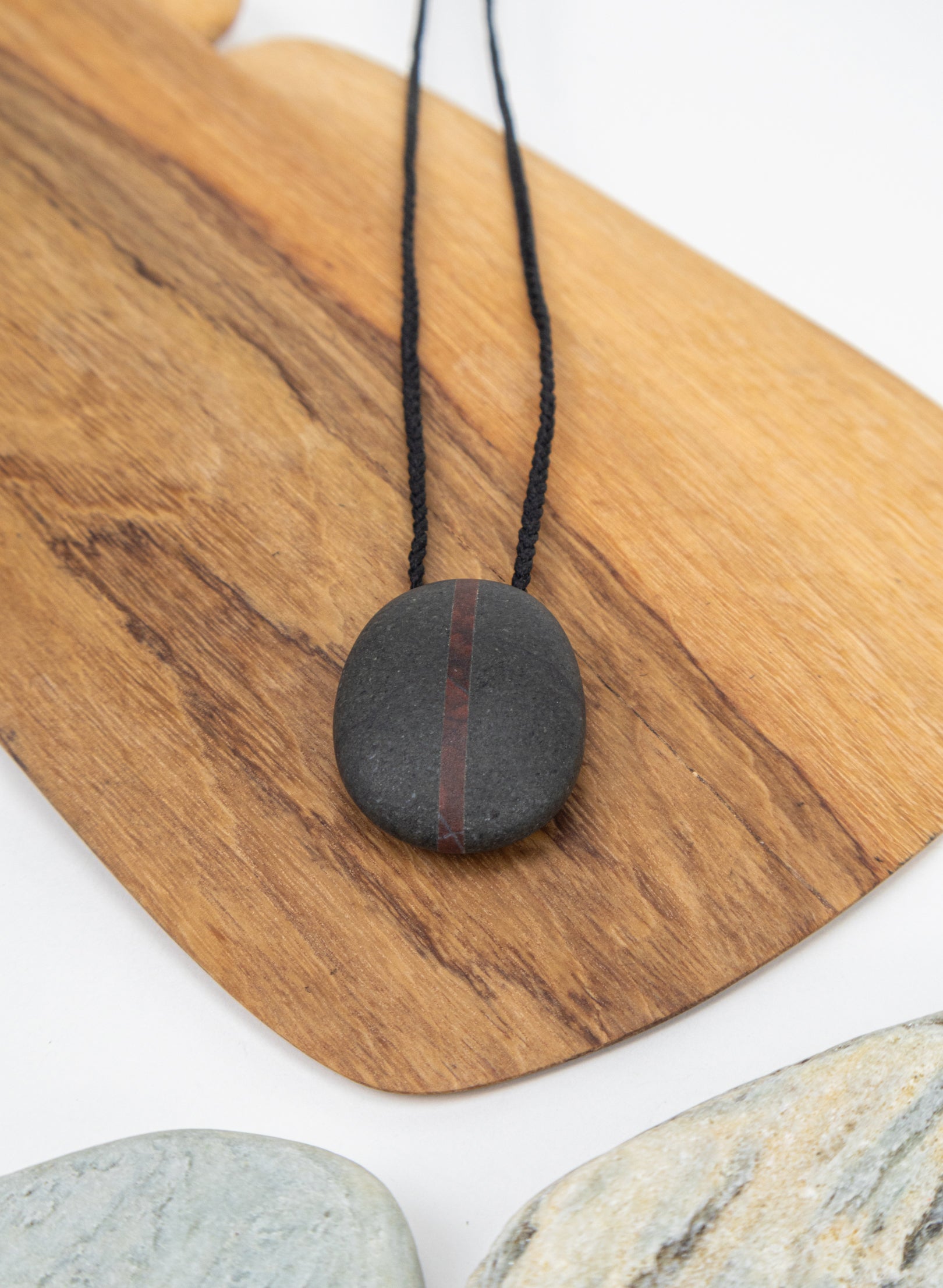 Kōhatu with Stripe