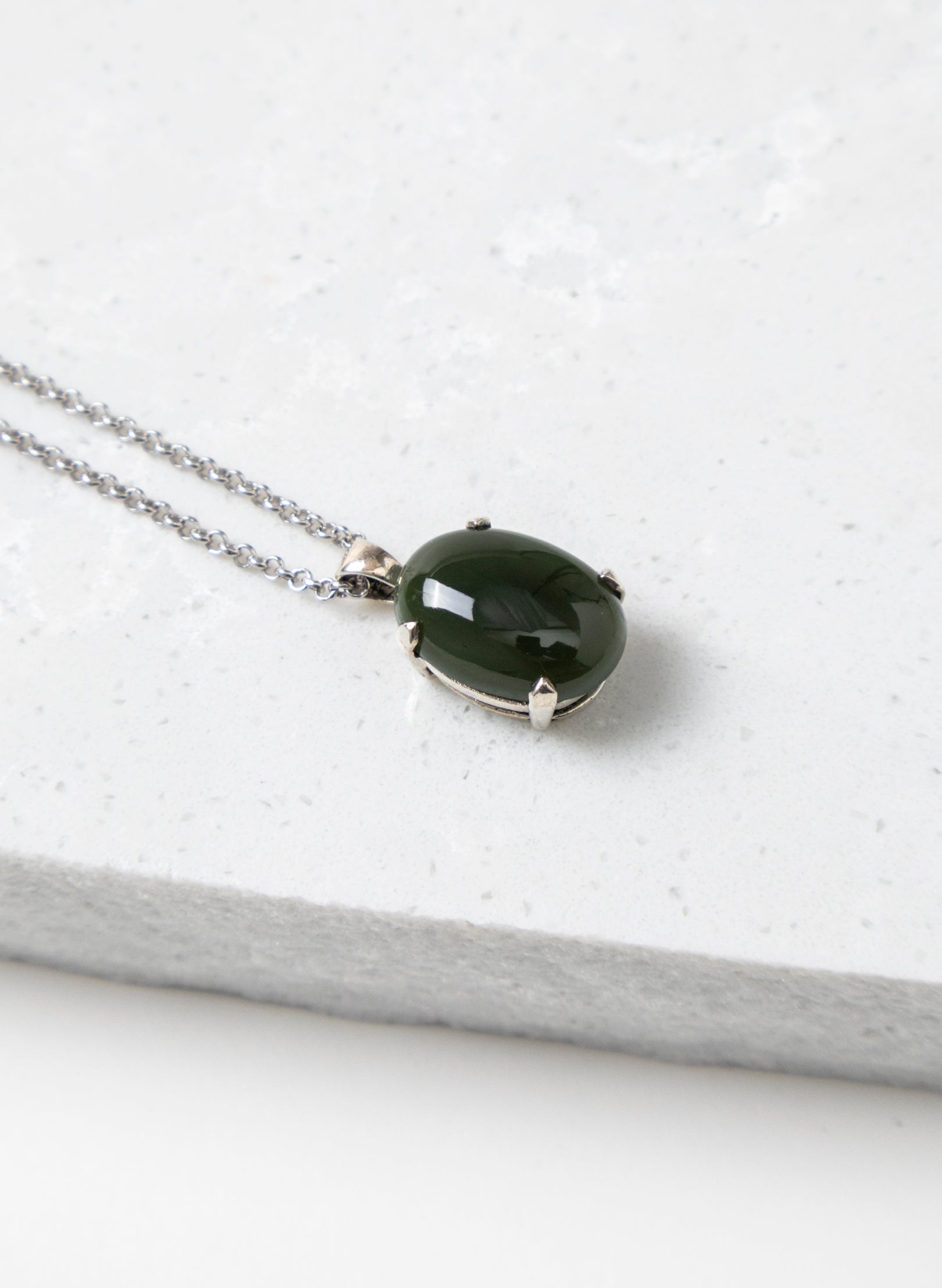 Hei Kaki Silver and Pounamu Pendant