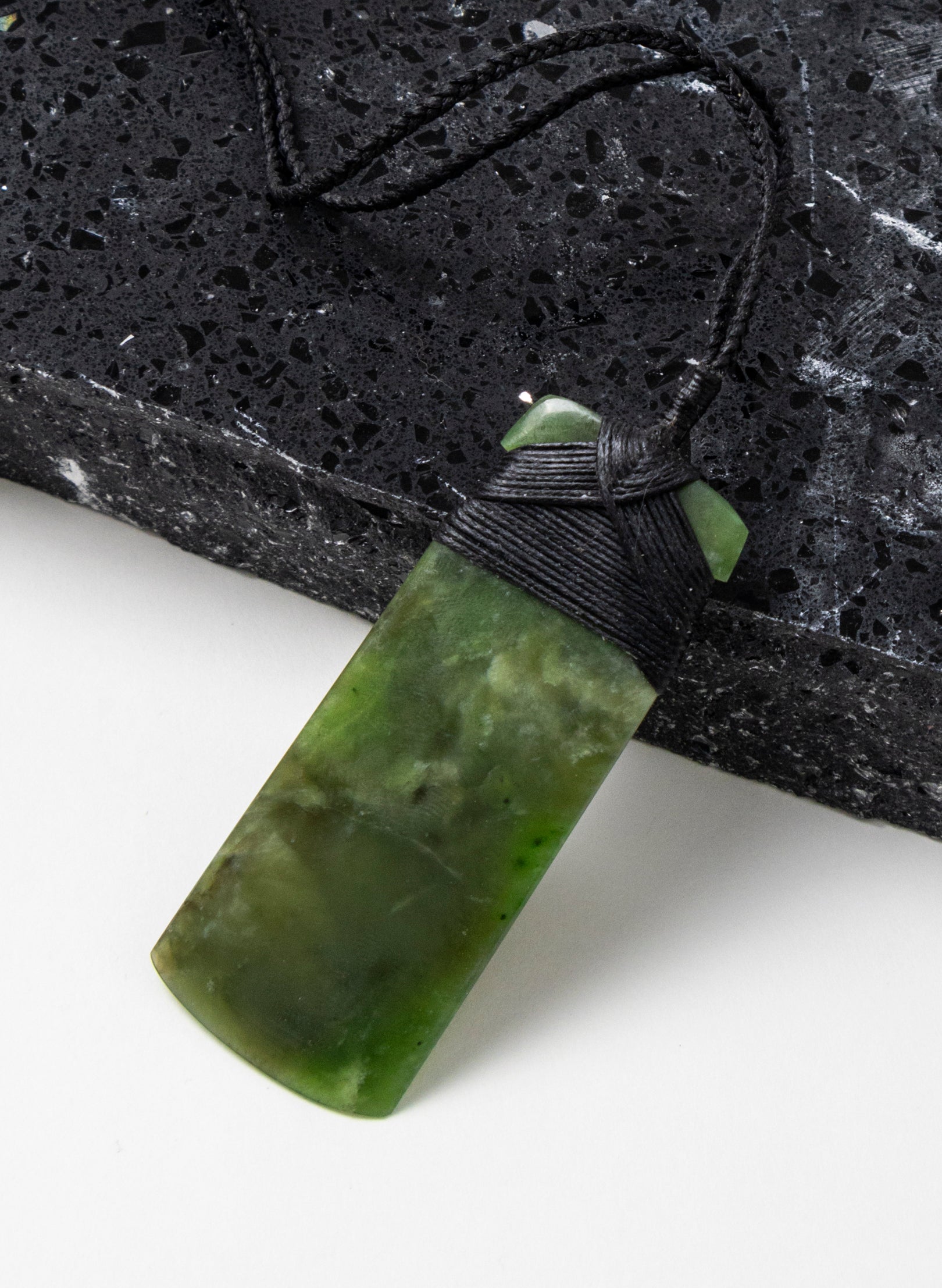 Bound Pounamu Hei Toki