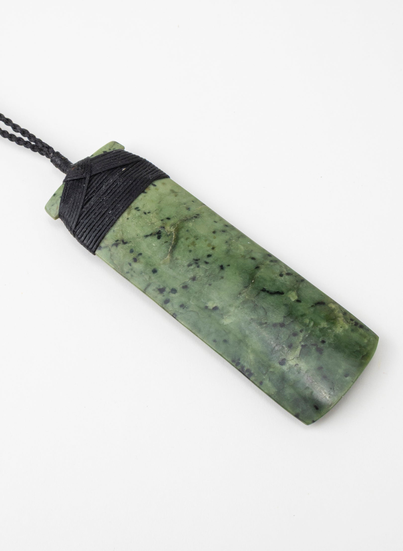 Bound Pounamu Hei Toki