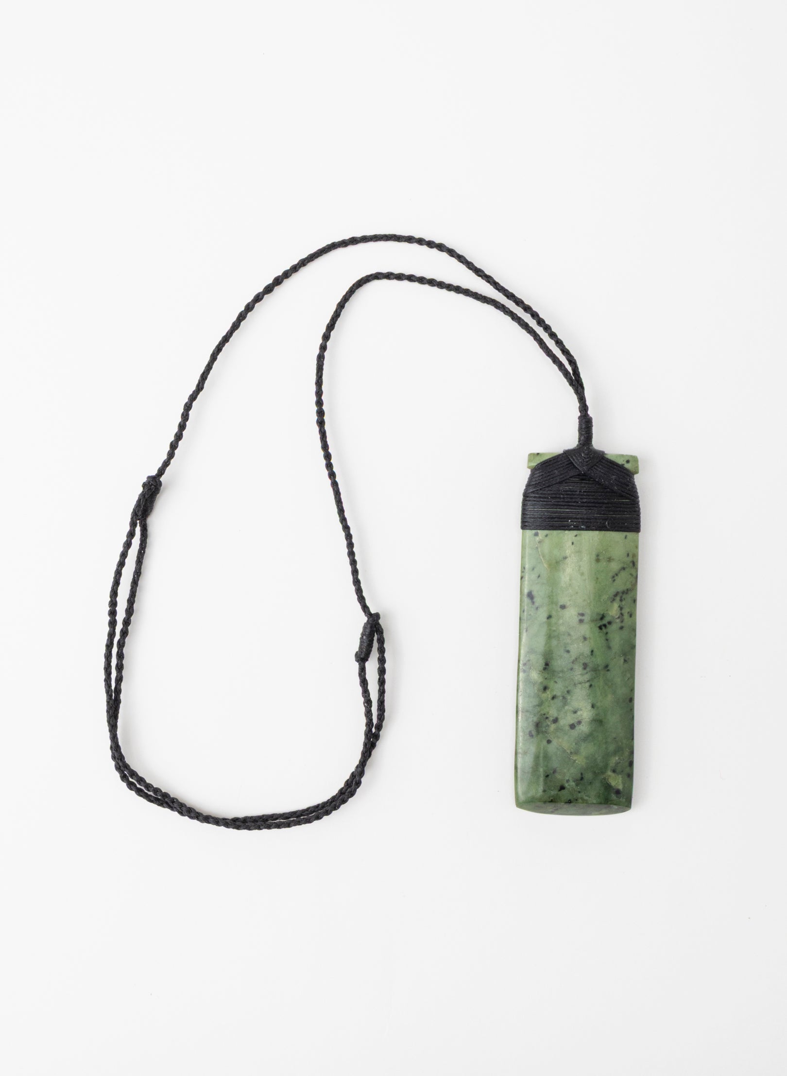 Bound Pounamu Hei Toki