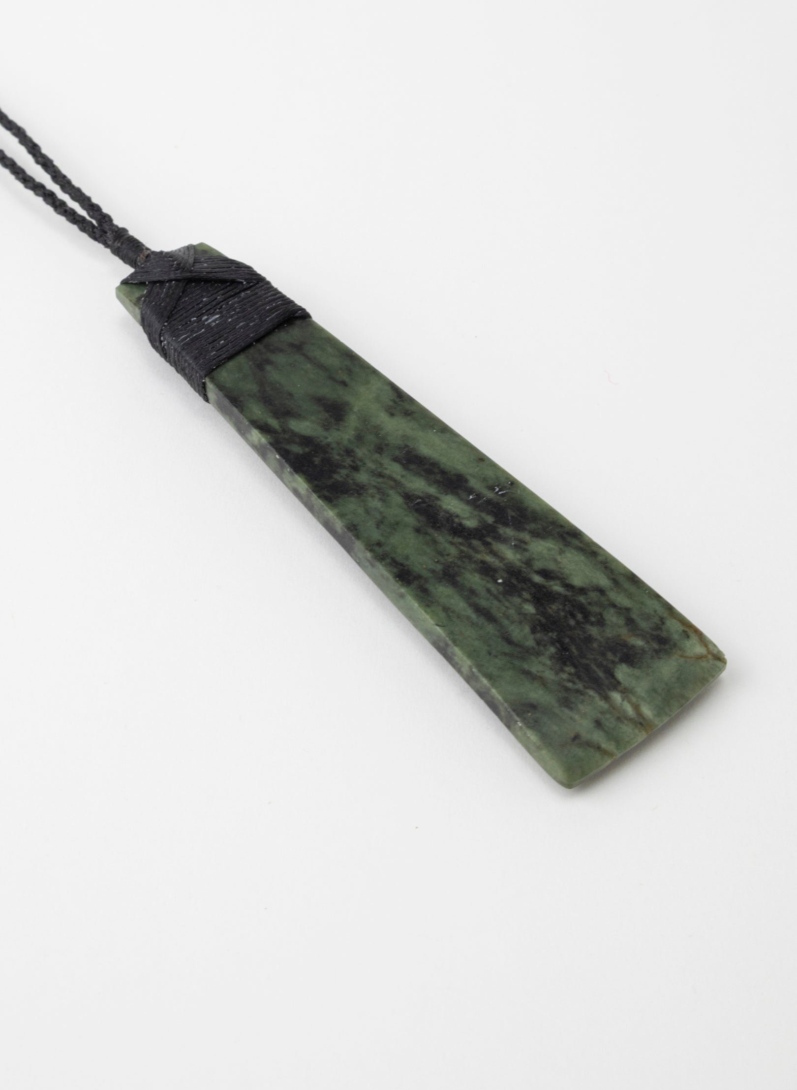 Bound Pounamu Hei Toki