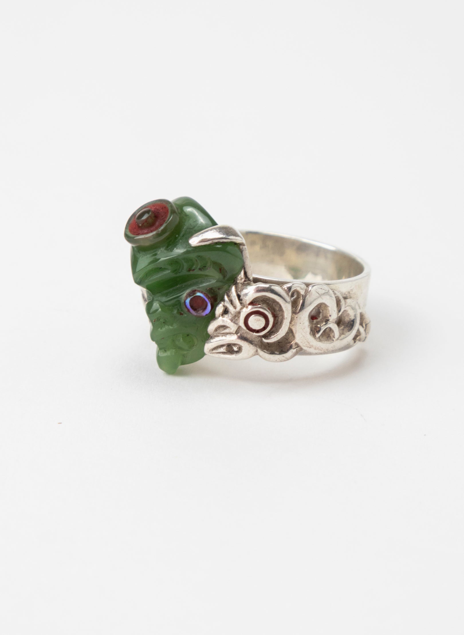 Pounamu and Silver Ring Wheku