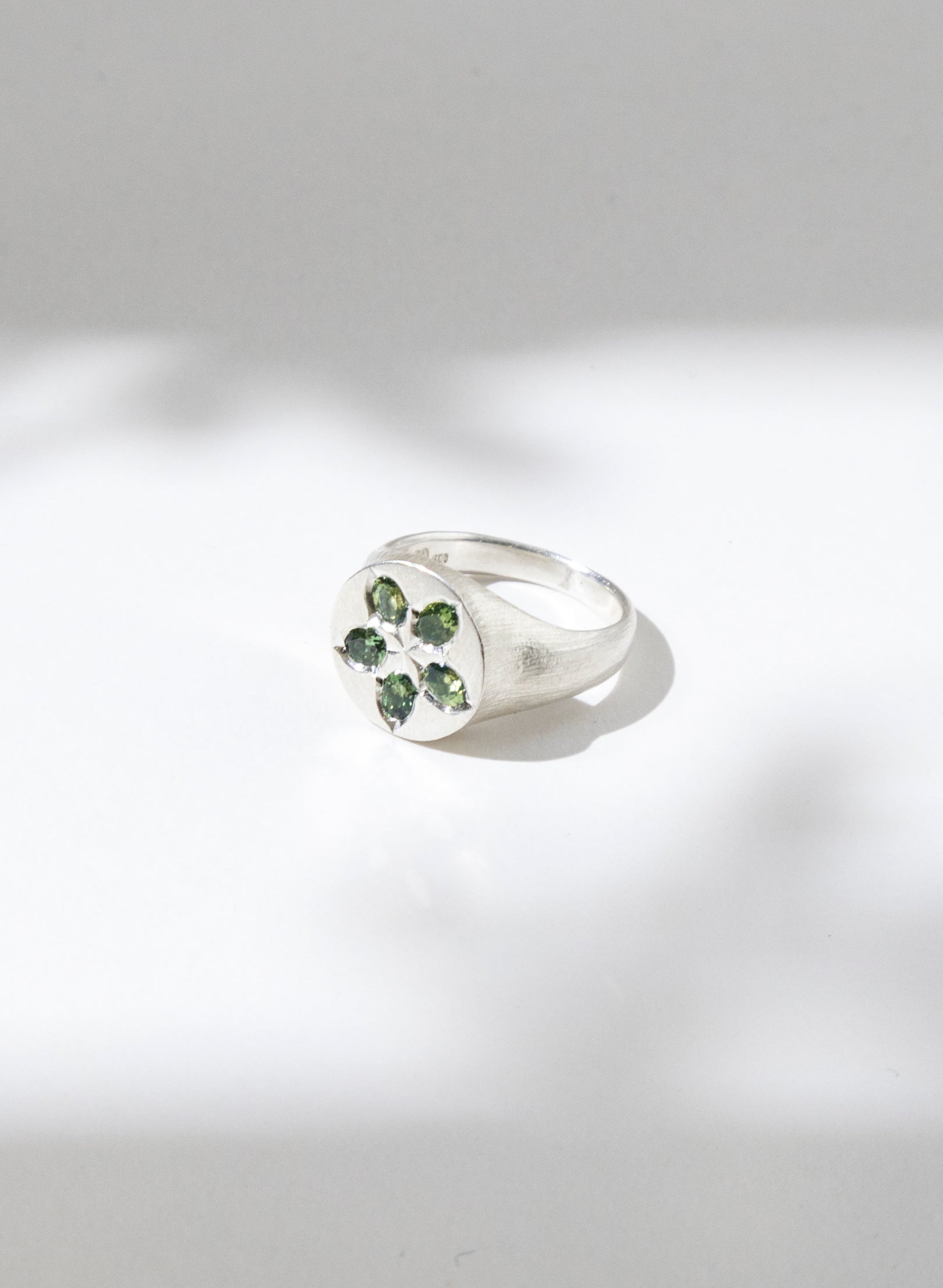 Apple Star Ring