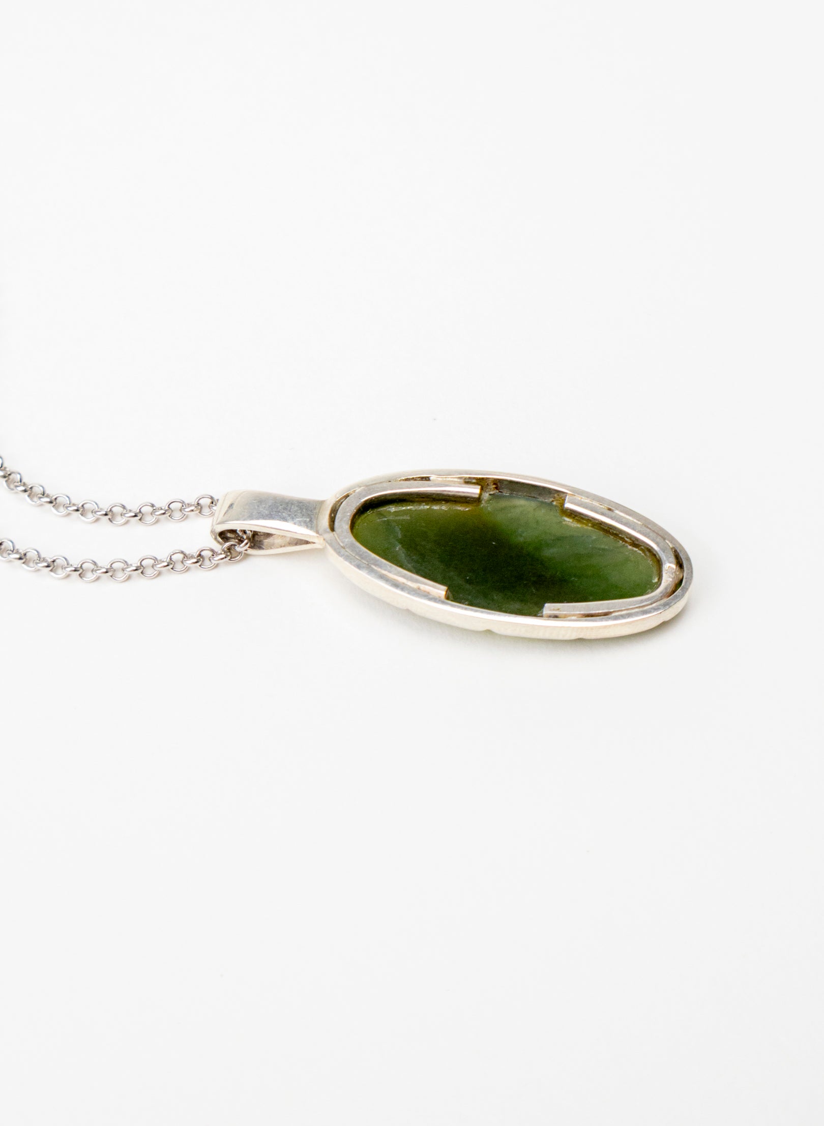 Silver Pounamu Oval