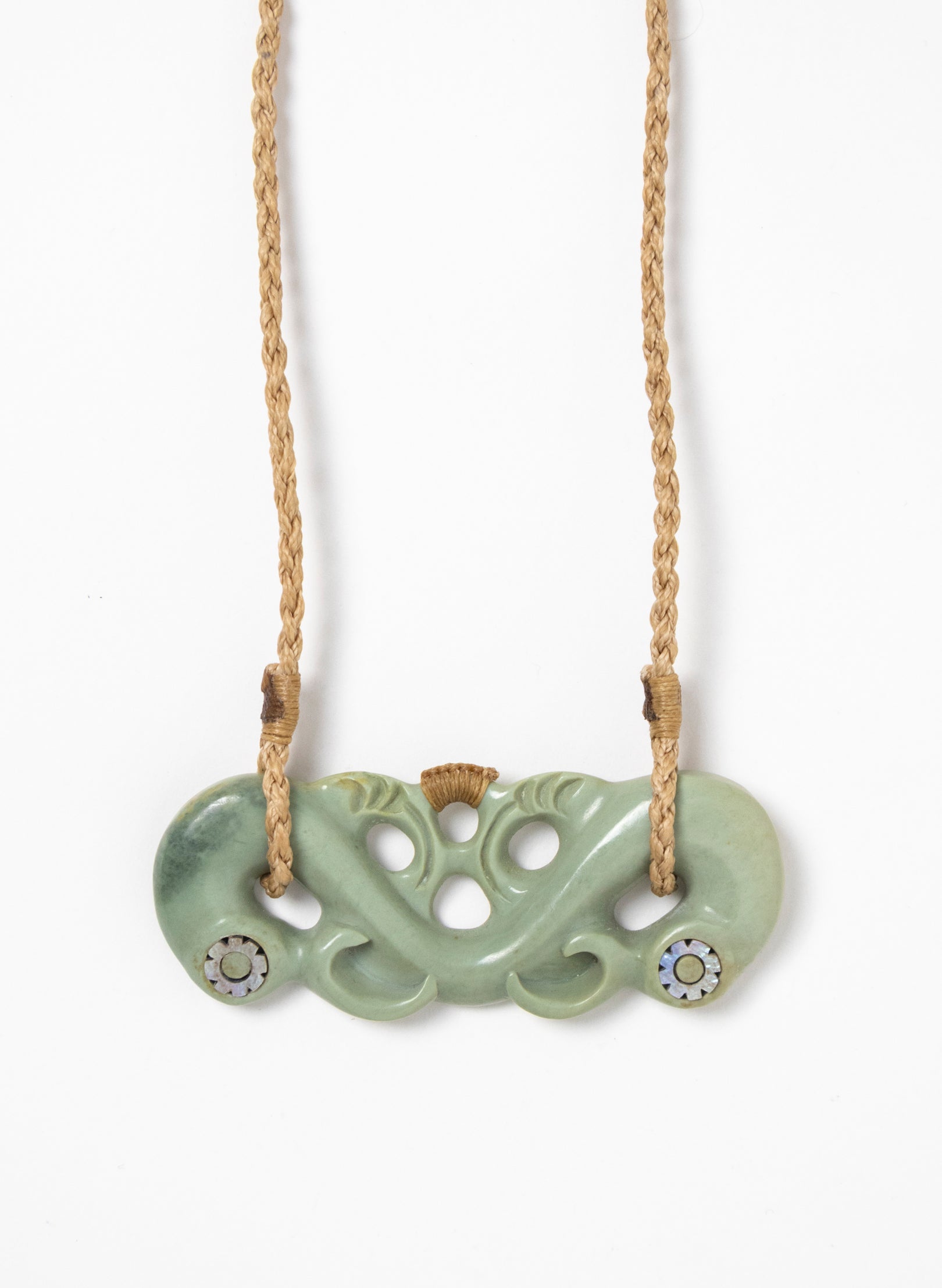 Pounamu Pekapeka with Eyes