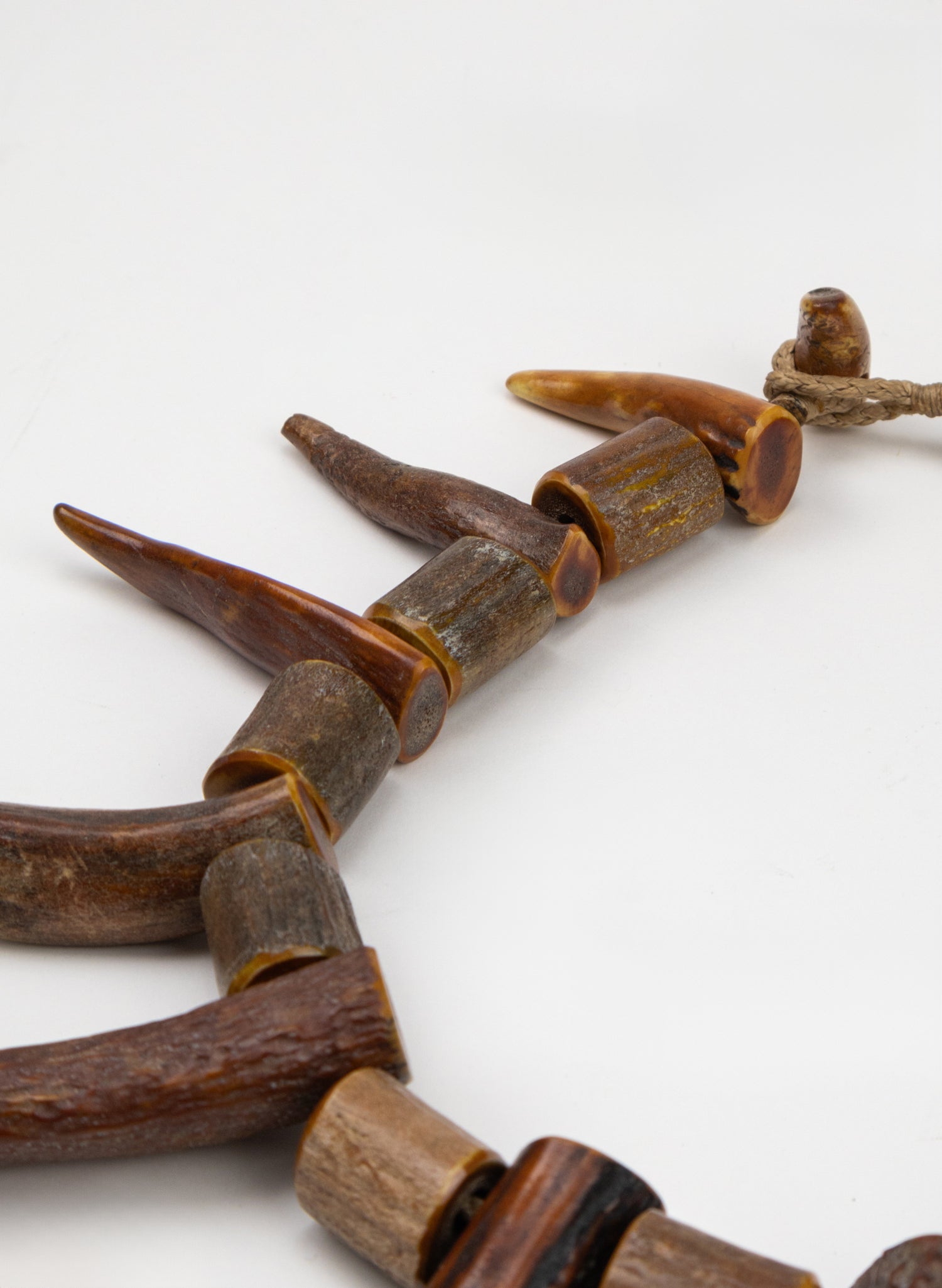 Mau Kaki Deer Antler Necklace