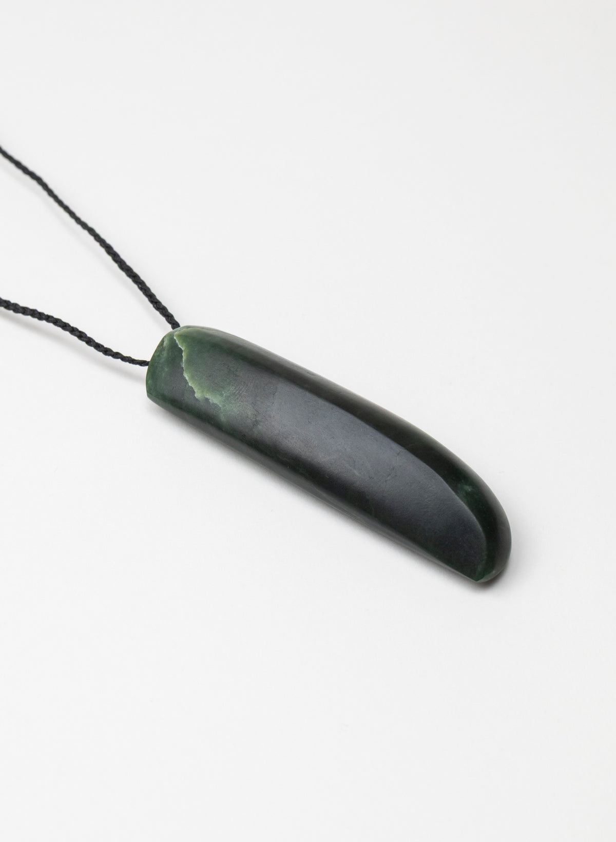 Niho Pounamu Pendant