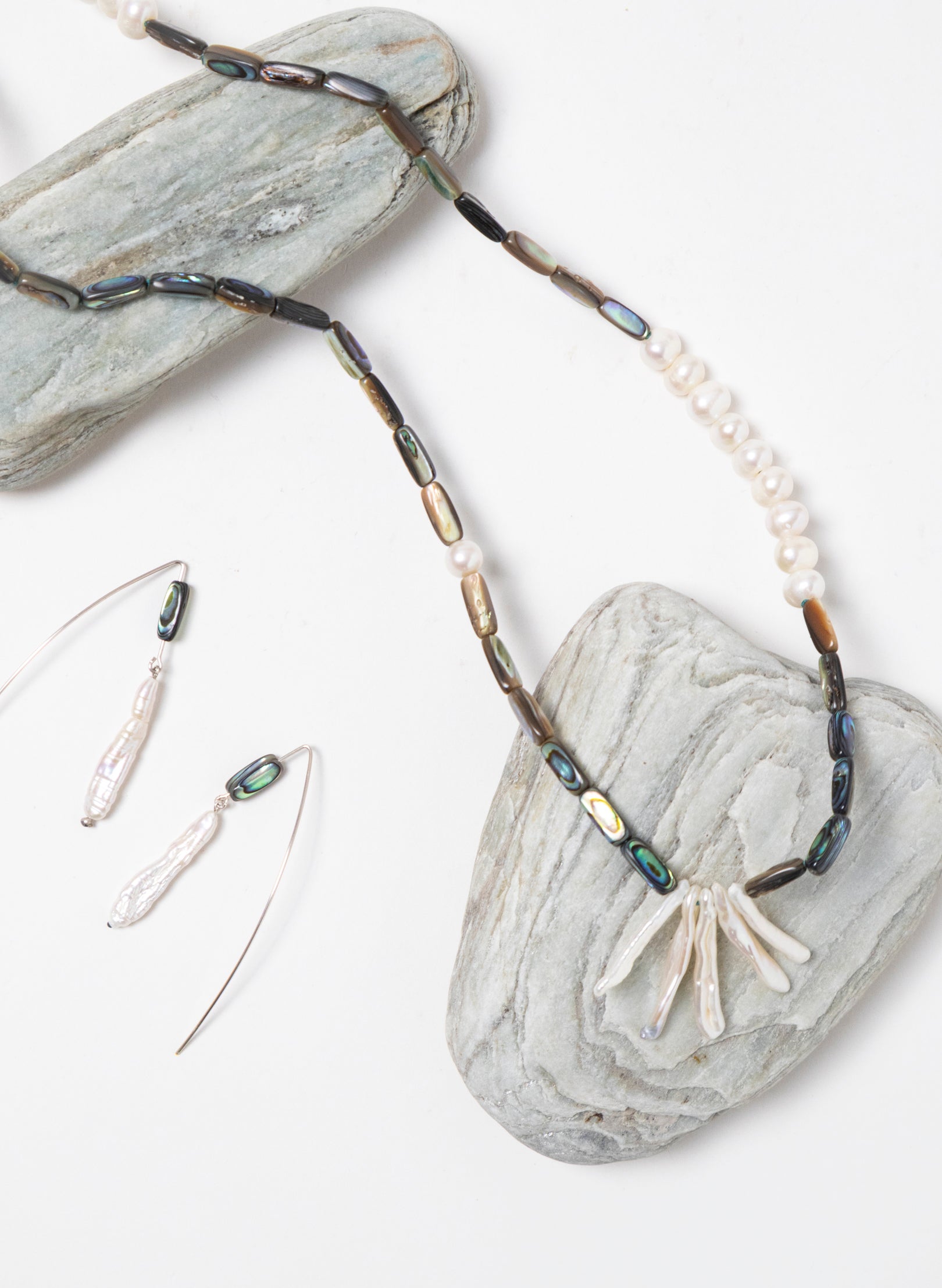 Wai Necklace