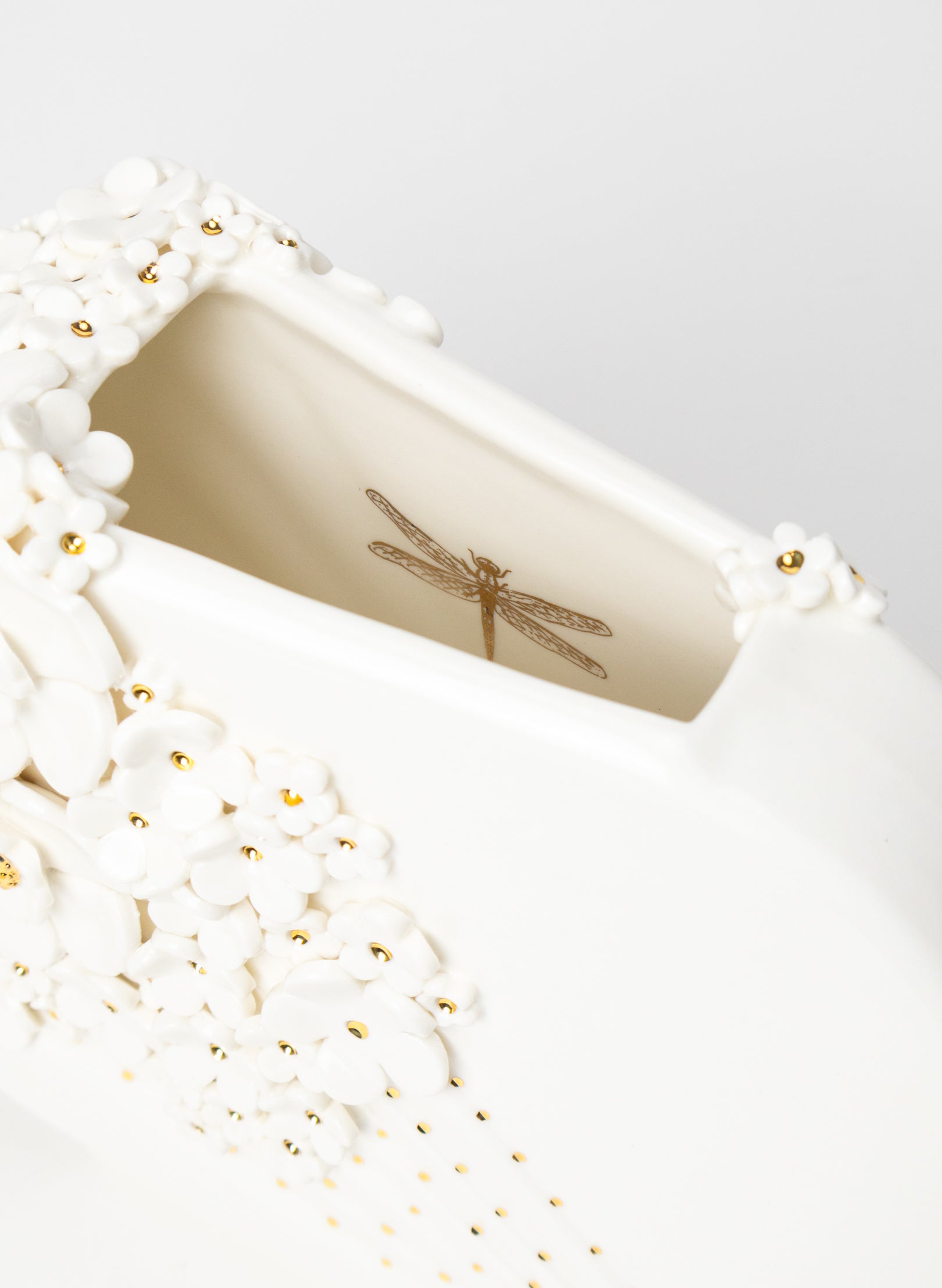 XL Deco Vase with White and Golden Flowers