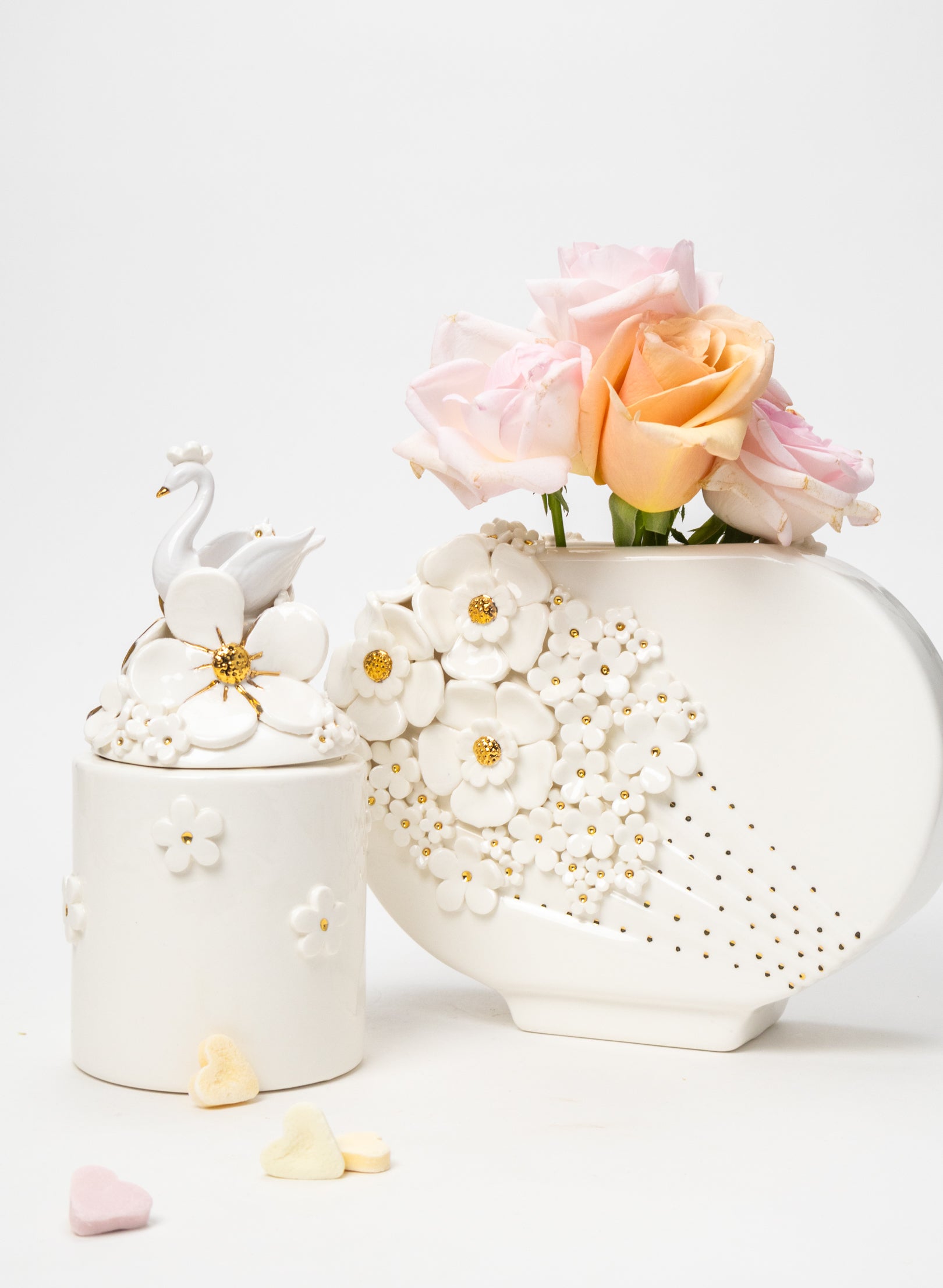 XL Deco Vase with White and Golden Flowers
