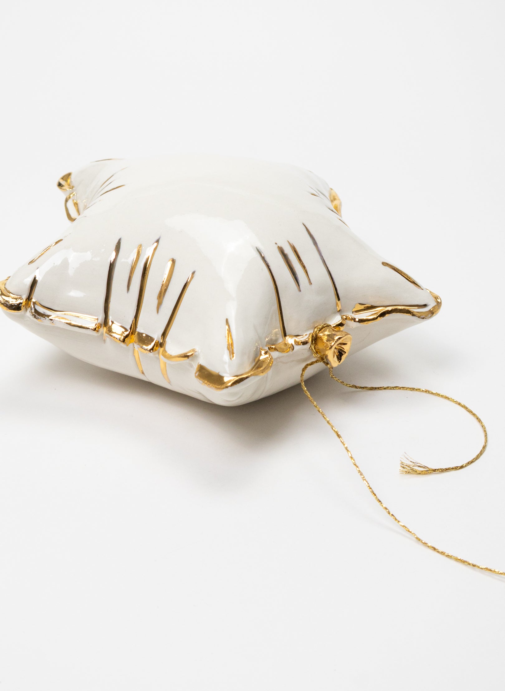 Ceramic Balloon 2