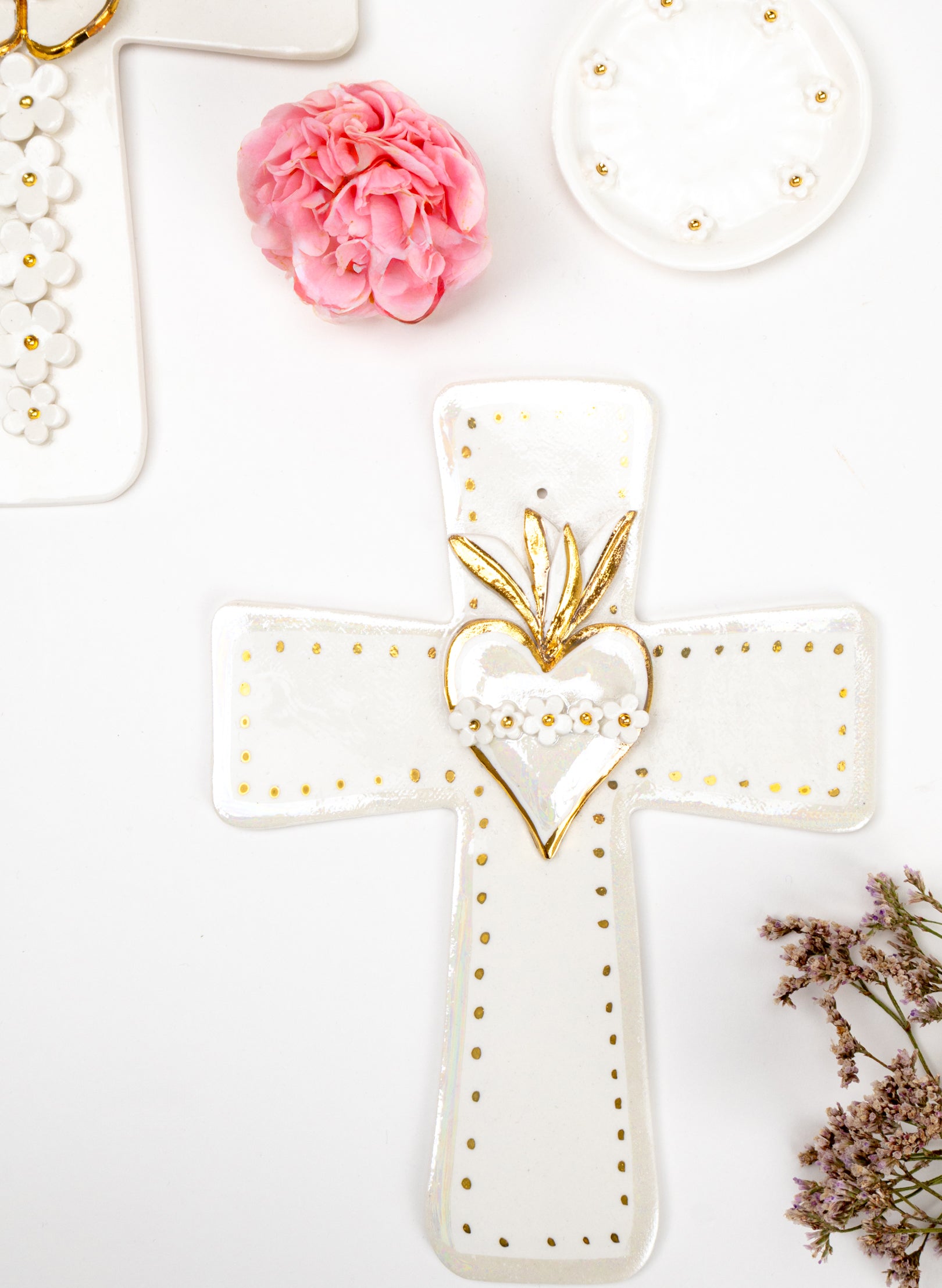 Large Cross