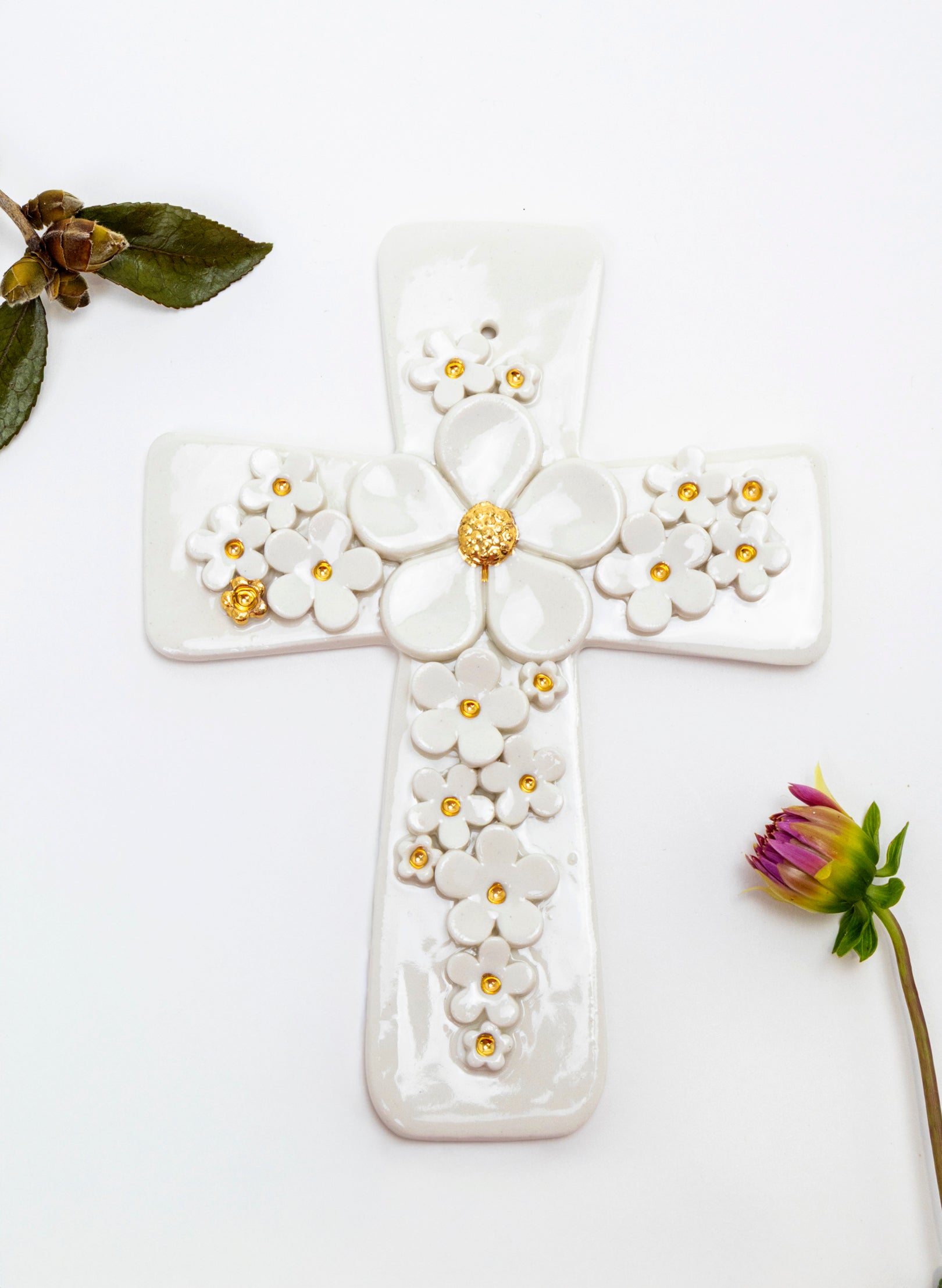 Medium Flower Cross