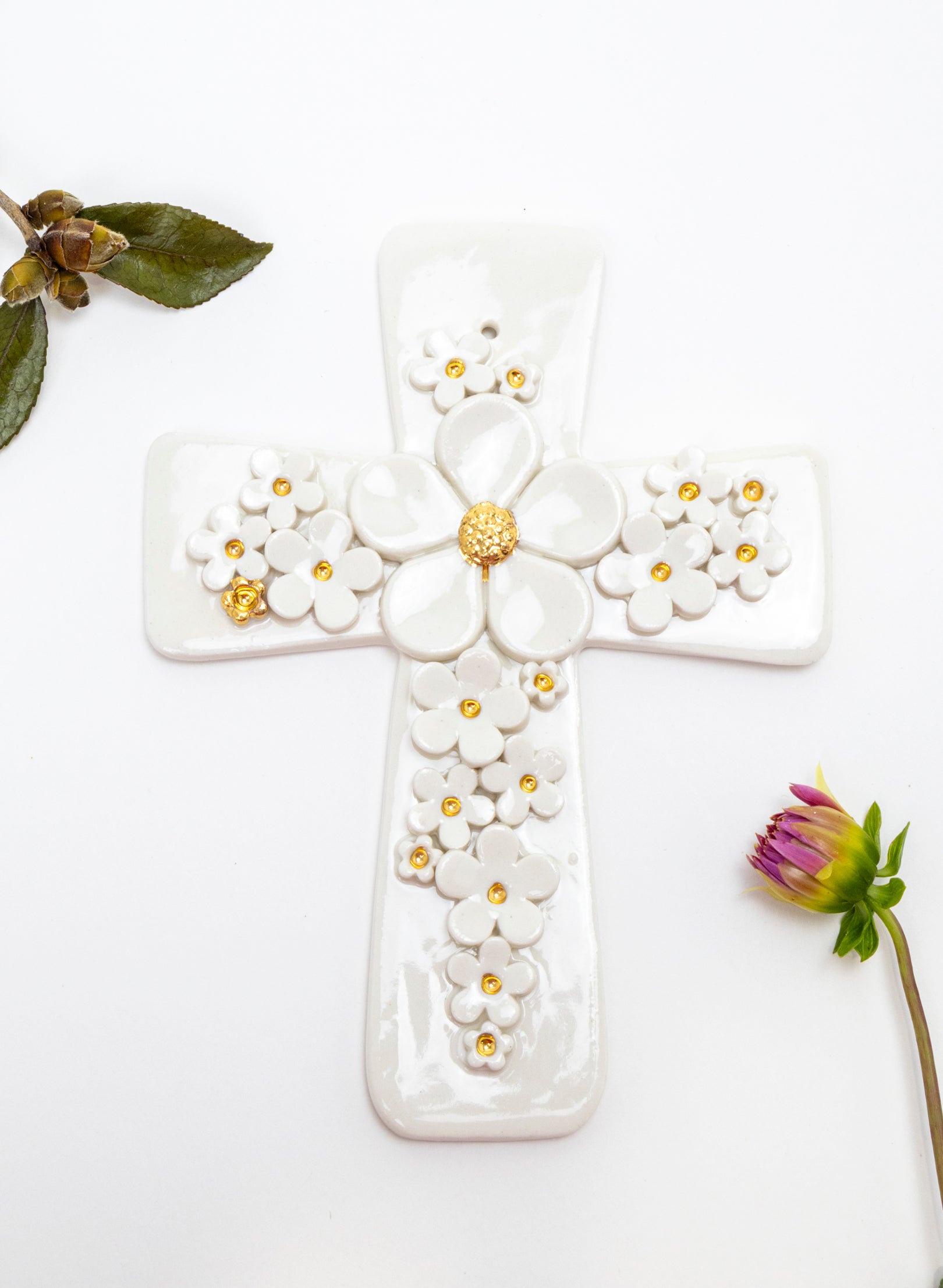 Medium Flower Cross