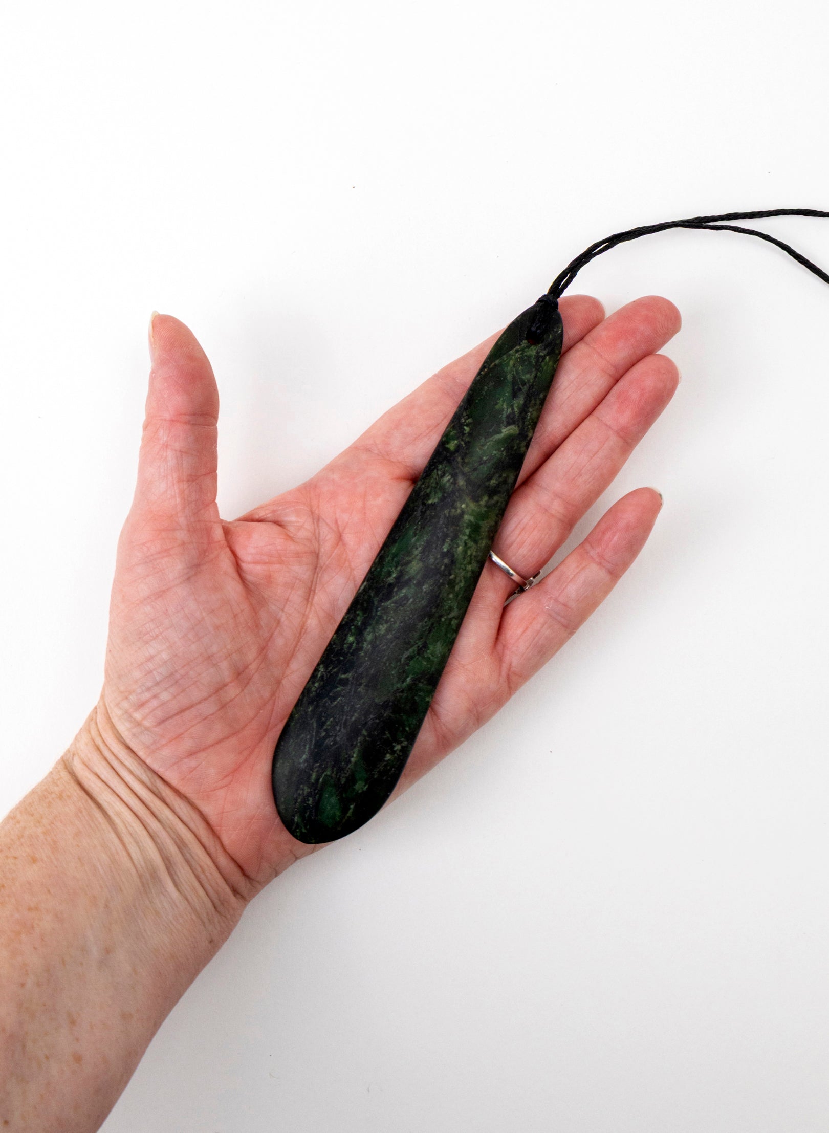 Kawakawa Pounamu Roimata