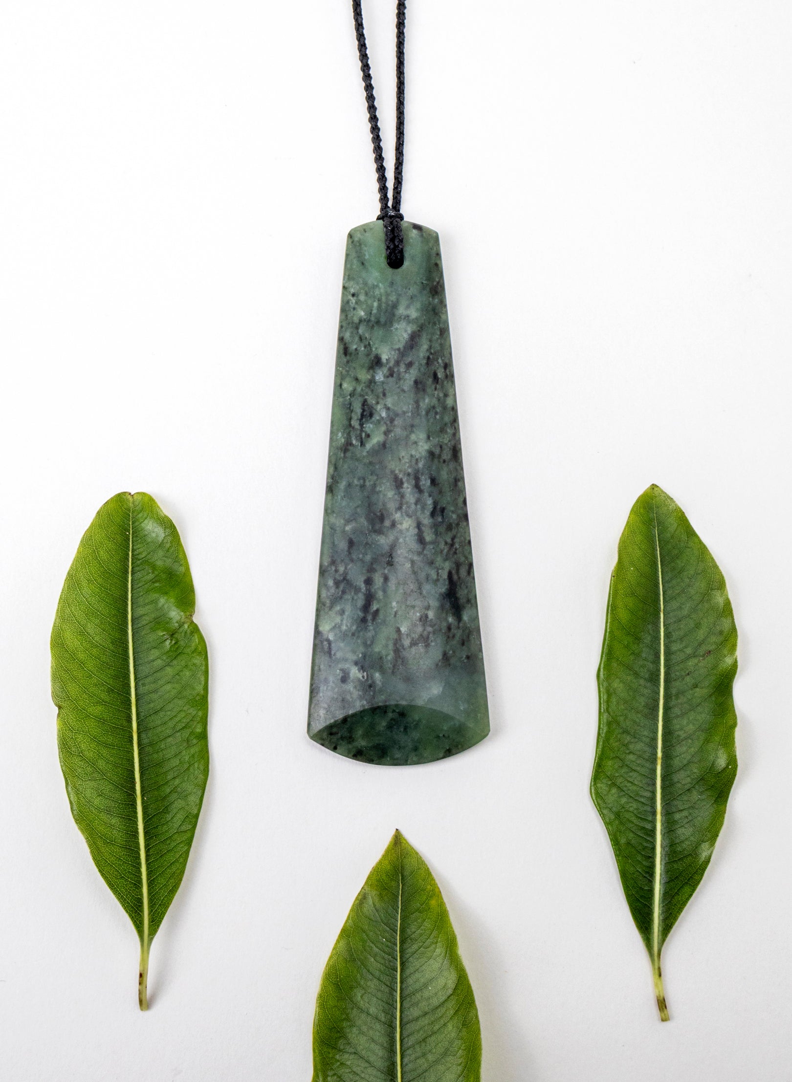 Large Kawakawa Pounamu Toki