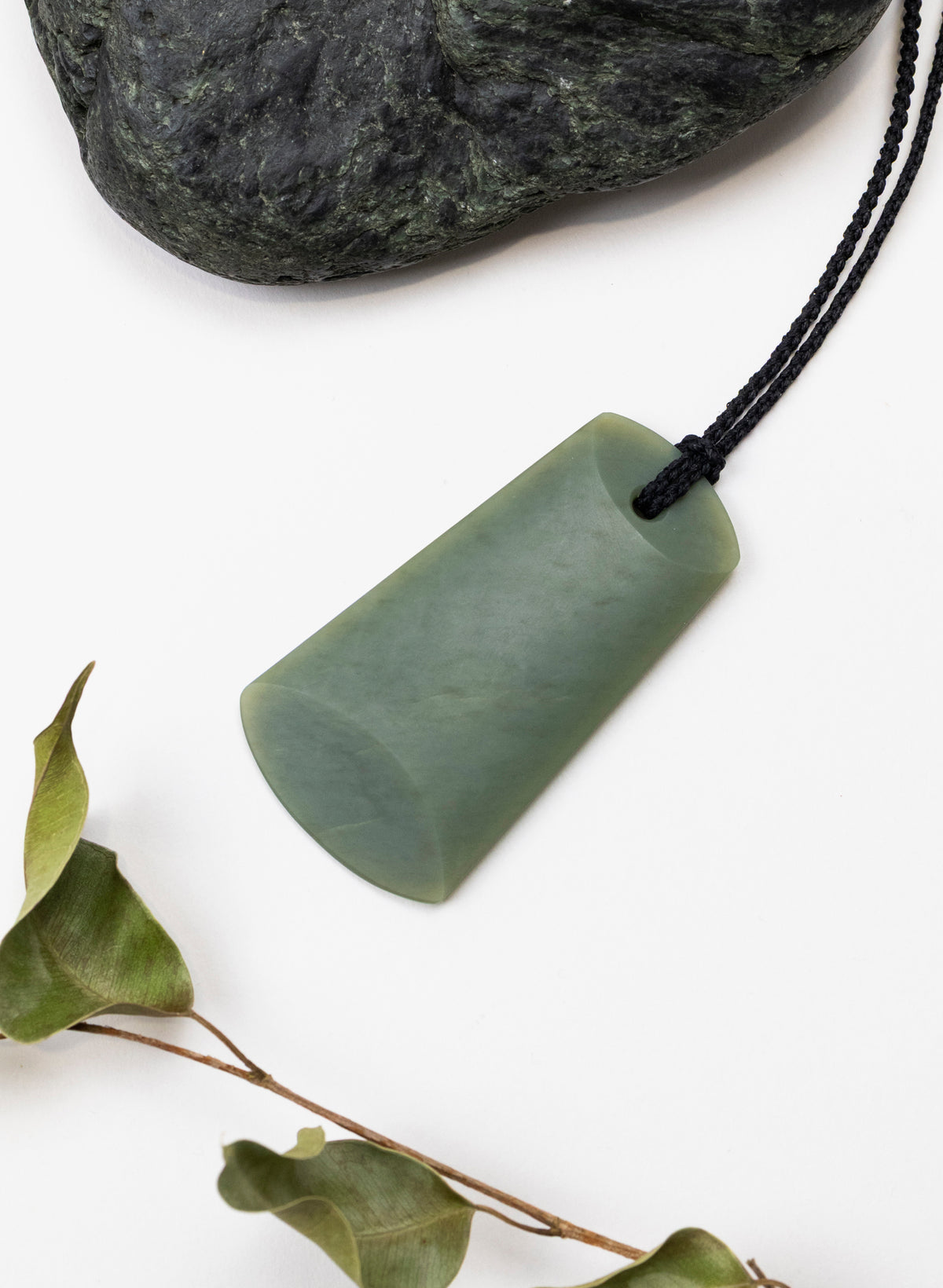 Inanga Kokopū Pounamu Toki