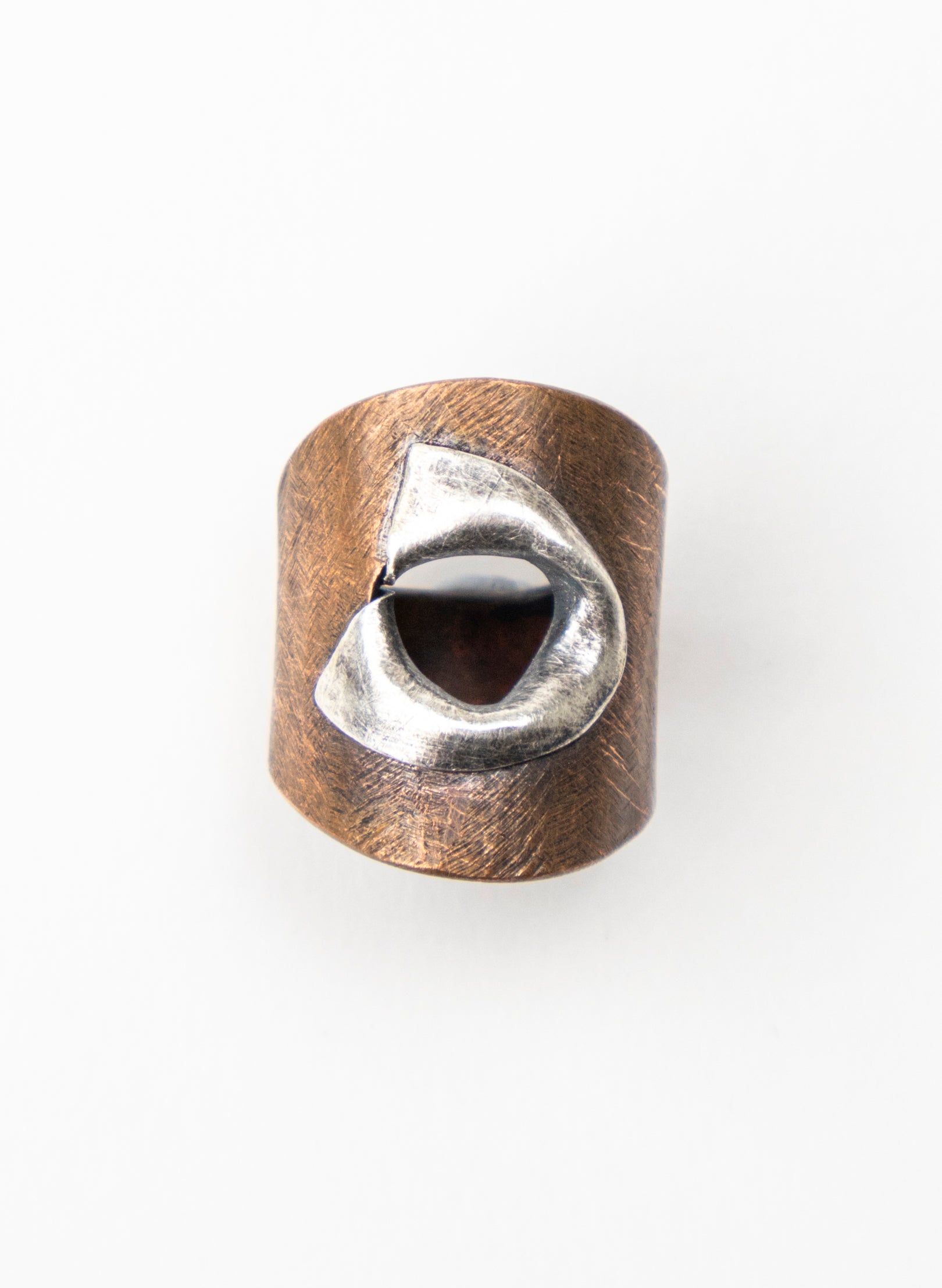 Rivet Ring