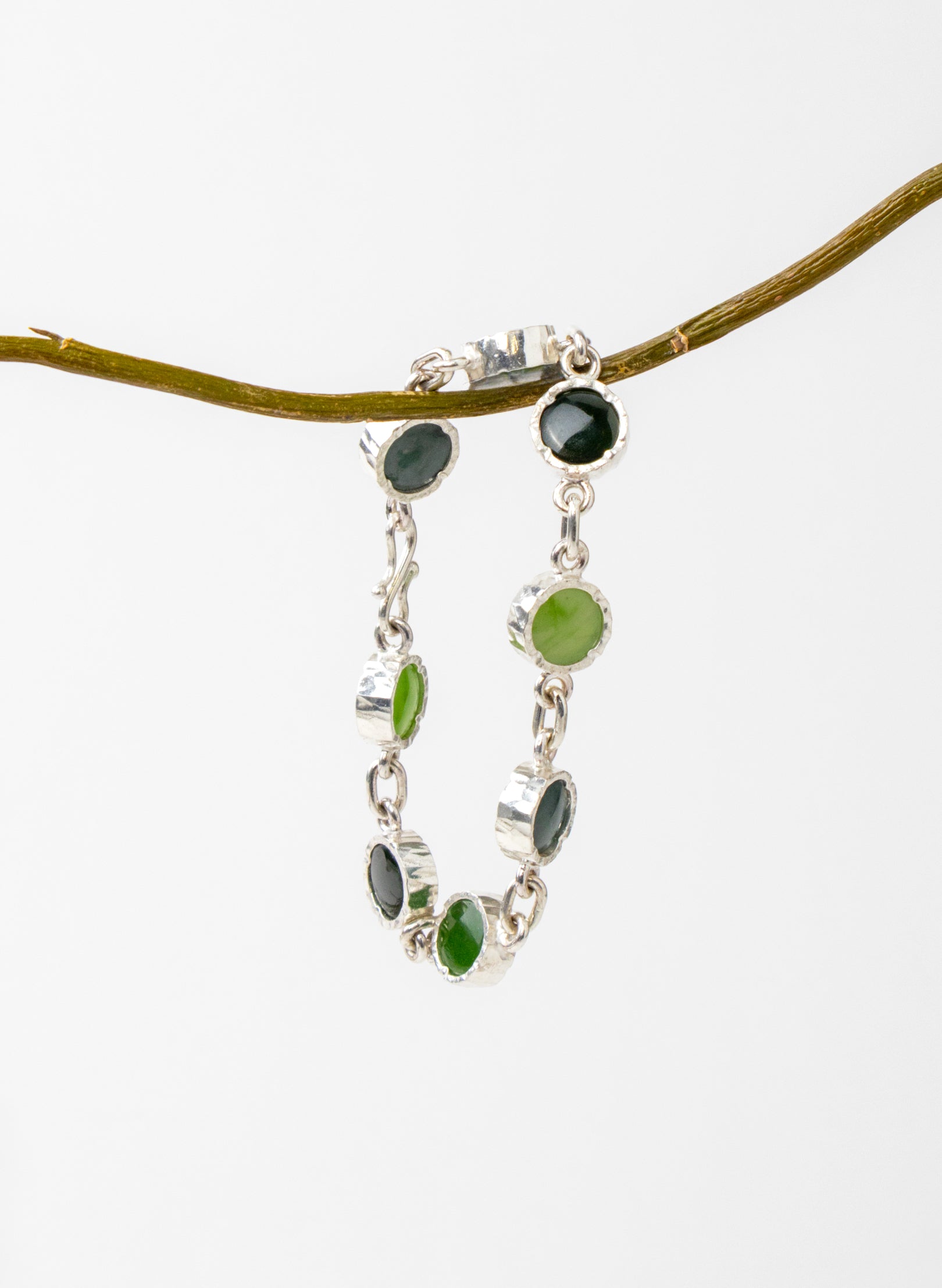 8 Stone Pounamu Bracelet - Sterling Silver