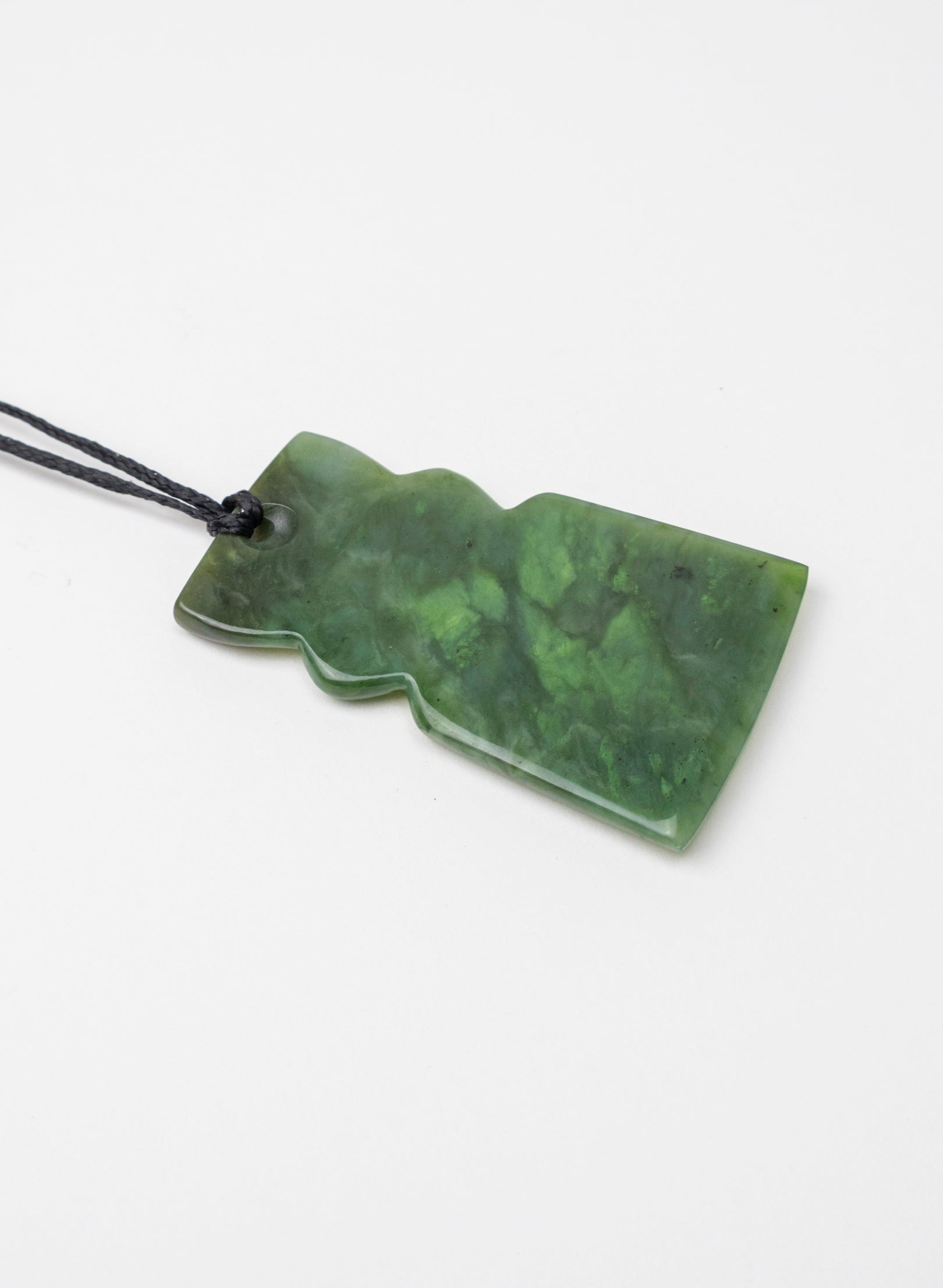 Pounamu Toki With Wheku