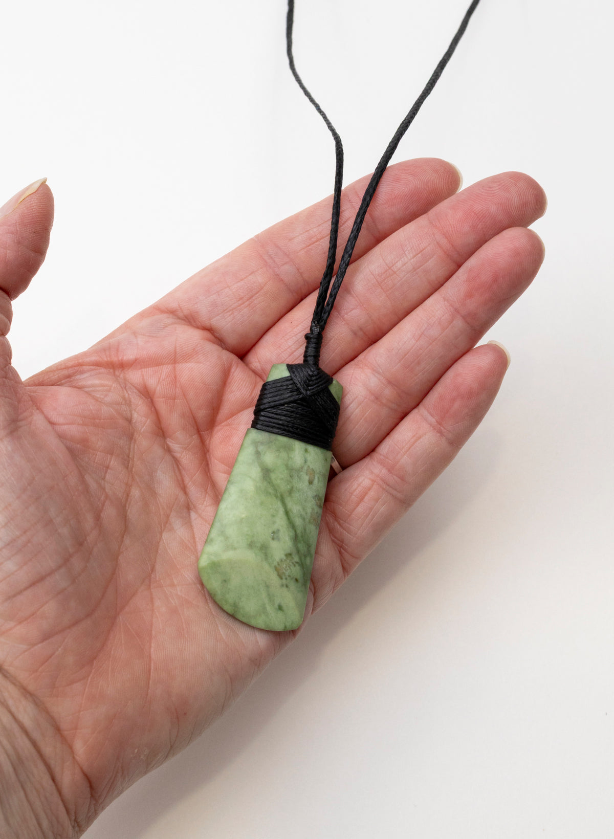 Raukaraka Pounamu Cross Bound Toki Pendant