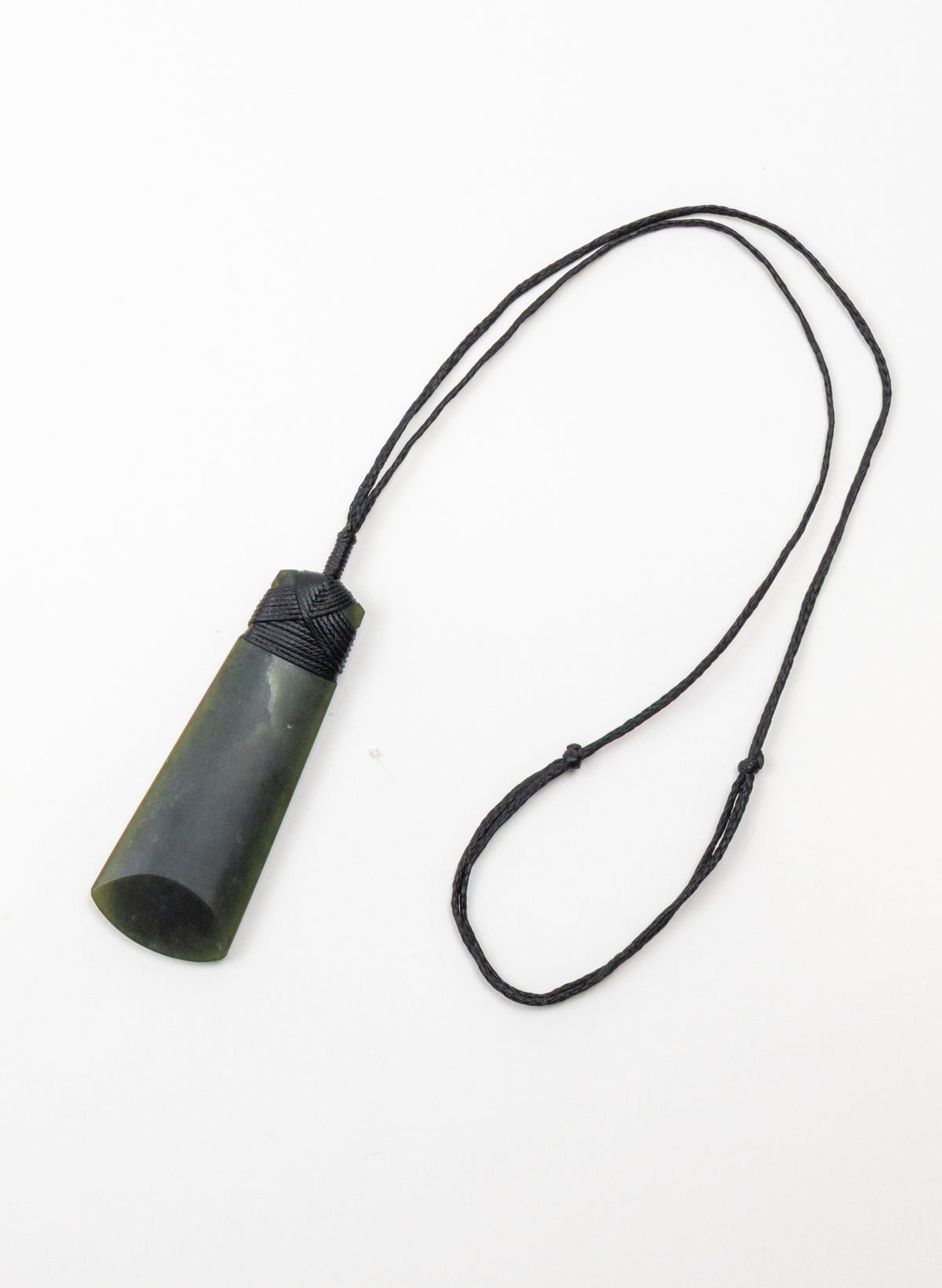Kawakawa Pounamu Cross Bound Toki Pendant