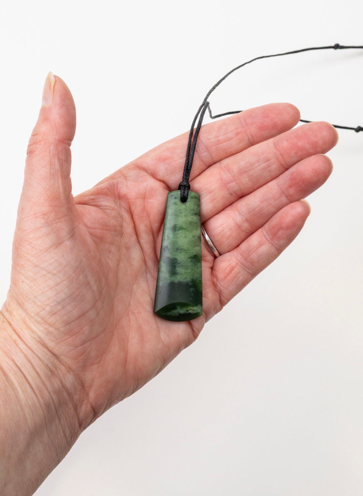 Raukaraka Pounamu Toki