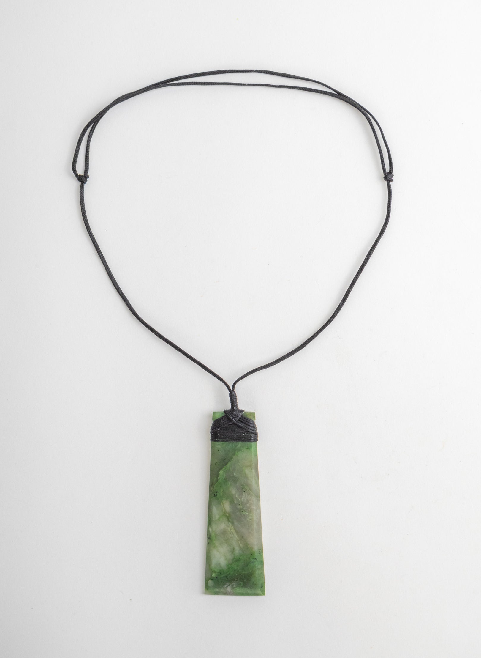 Bound Pounamu Toki