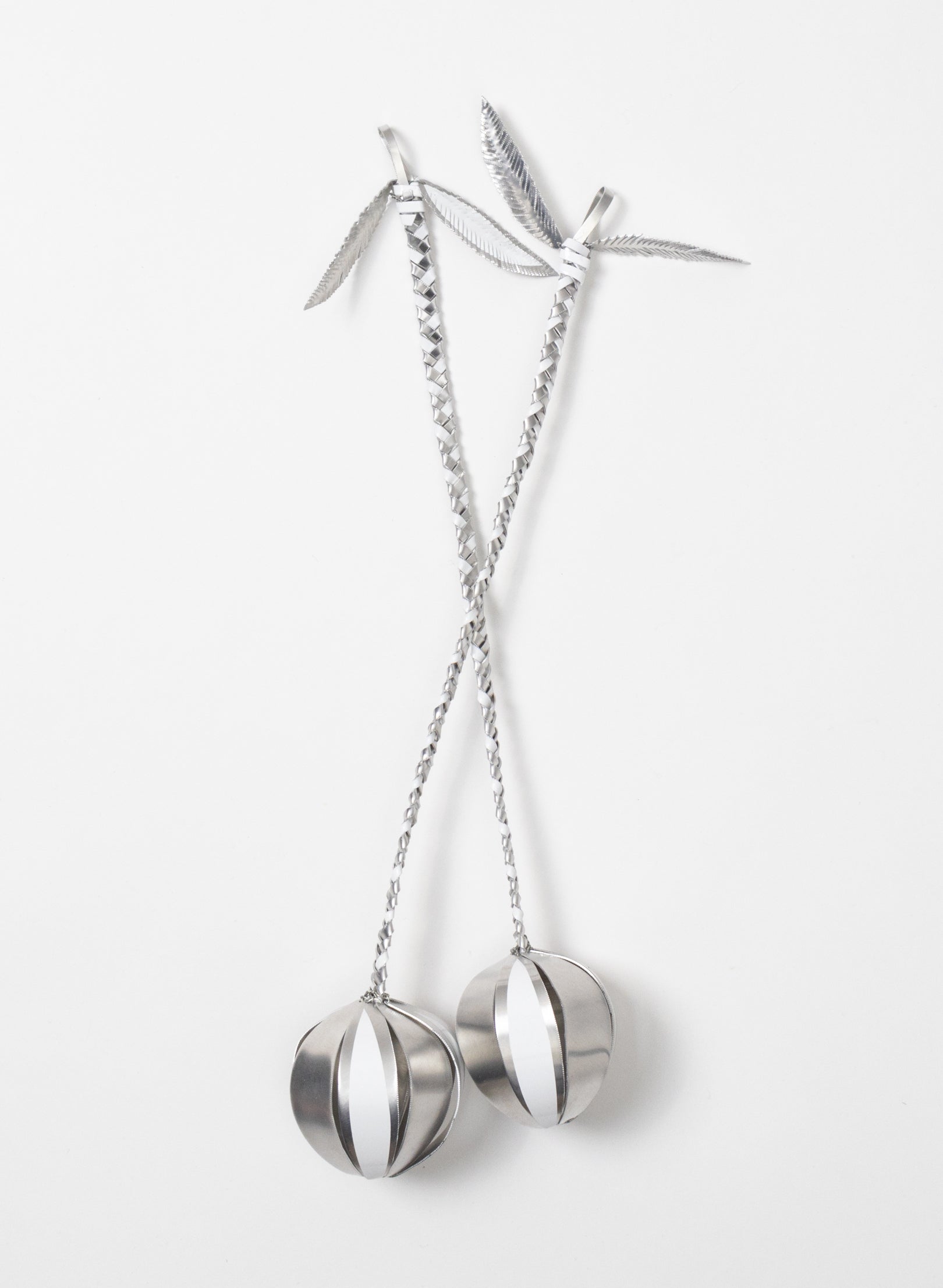 Aluminium & White Poi