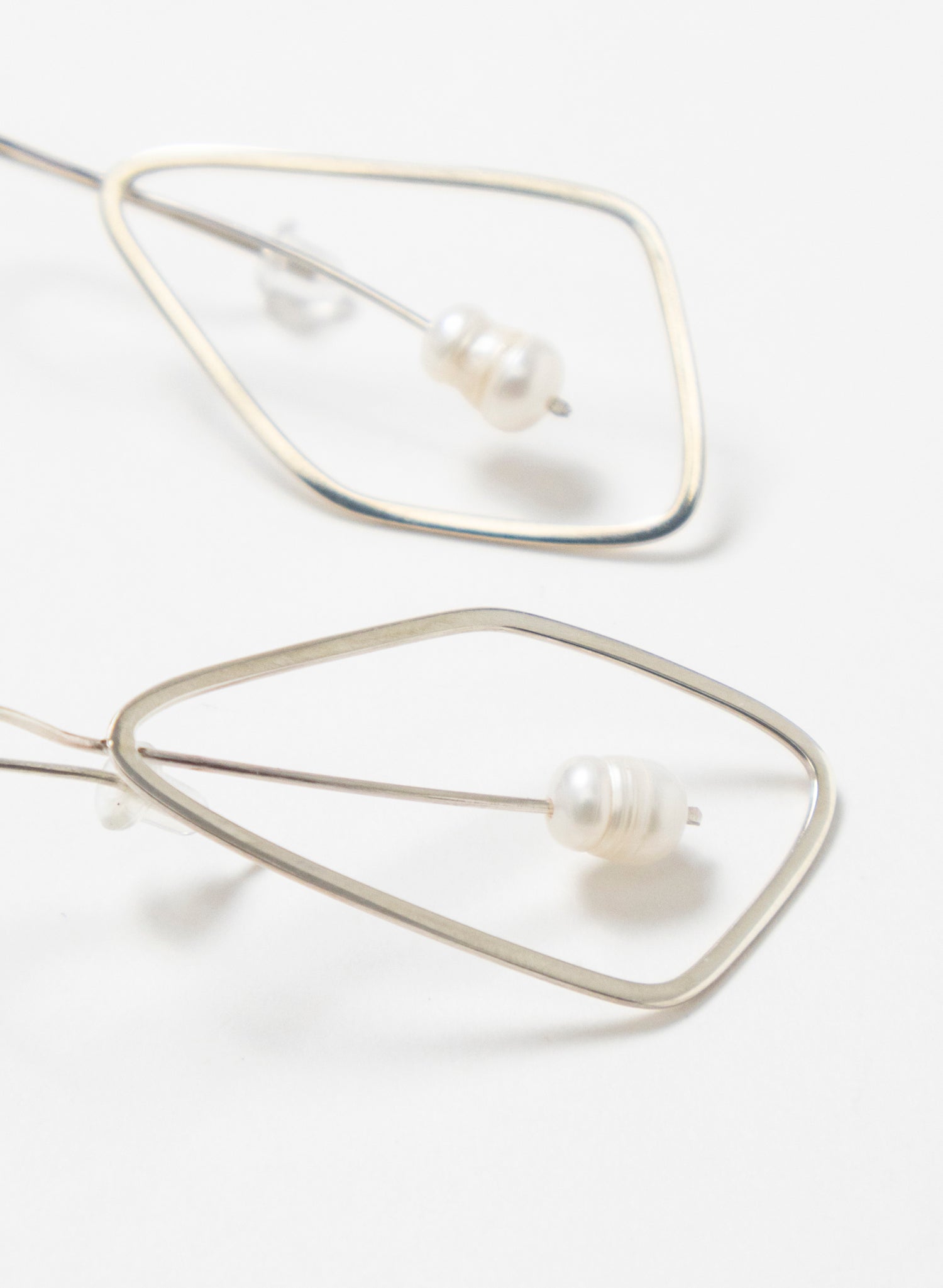 Delicate Leaf Earring with White Pearl