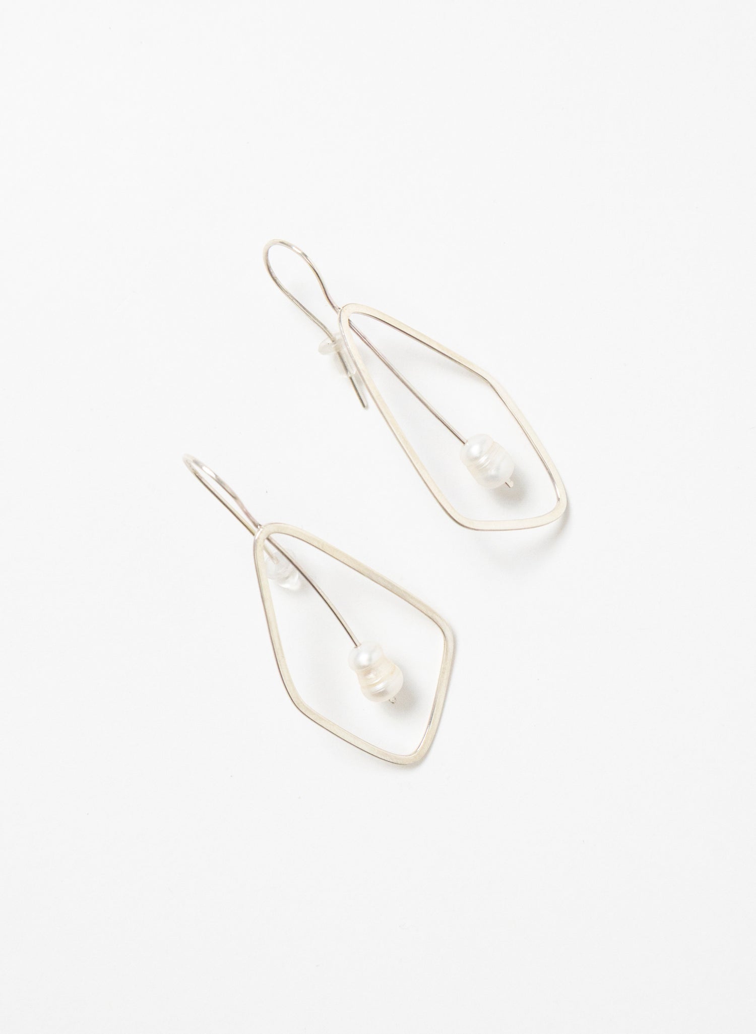 Delicate Leaf Earring with White Pearl